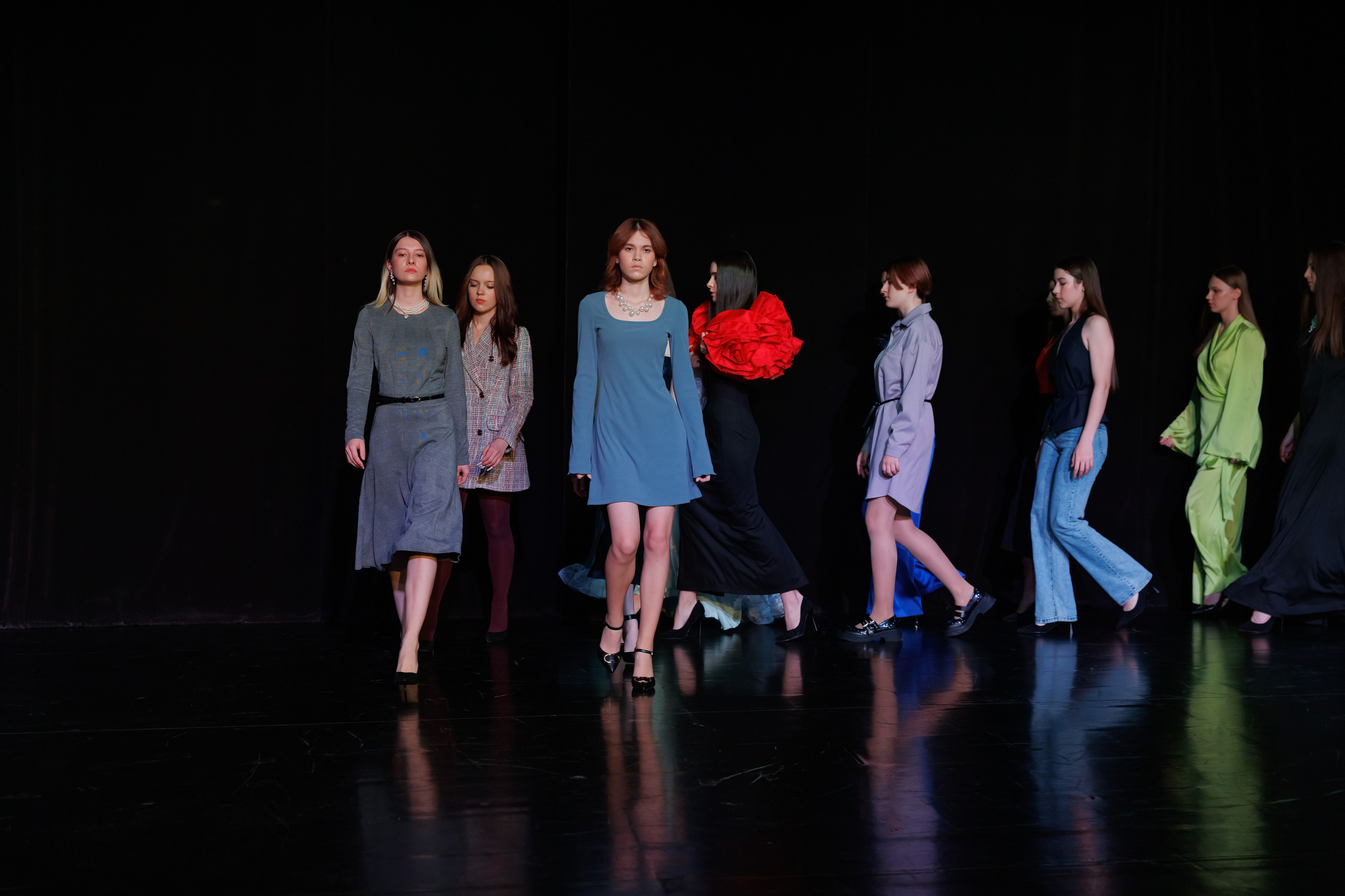 Показ коллекций Новосибирских дизайнеров для Fly Production. Фотограф Новосибирск — Наталья Гресь