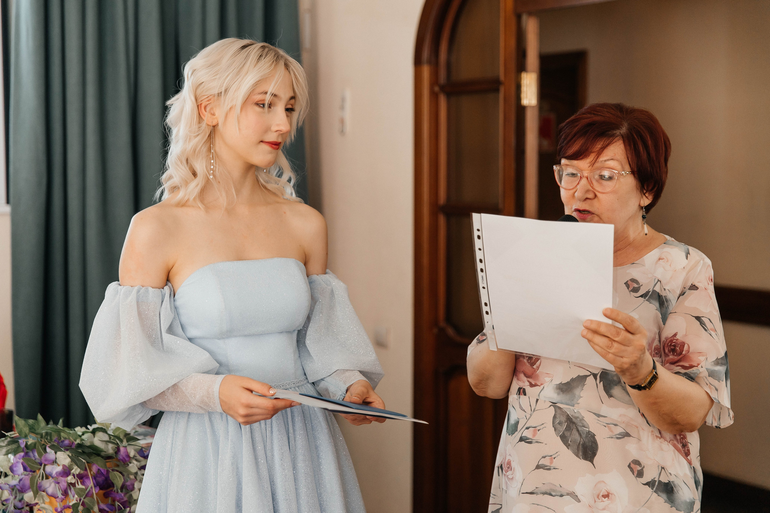 Гимназия Пеленг. _Carpe diem_