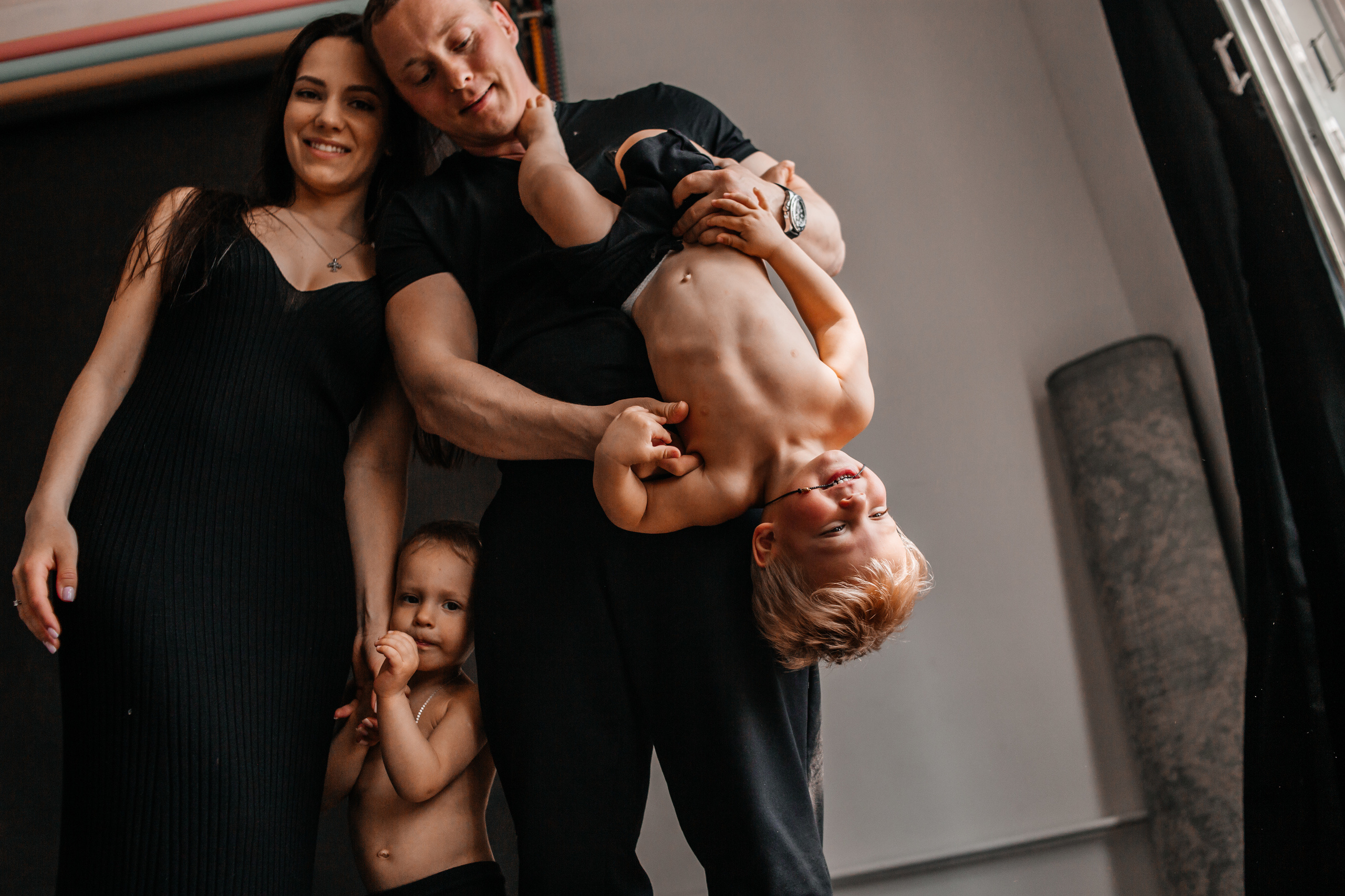 Ника, Женя, Саша и Тим. Семейный фотограф в Минске Саша Павлюк