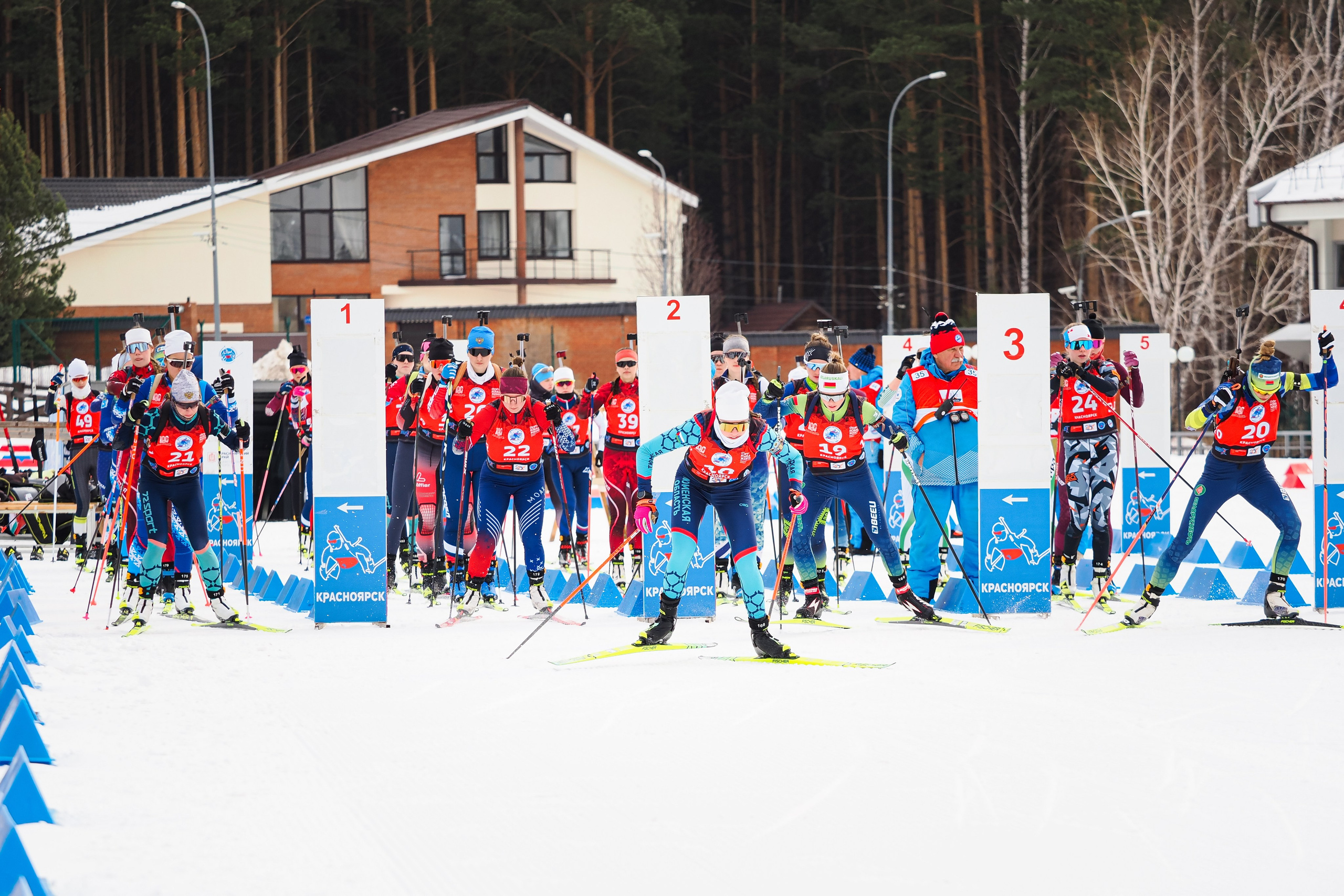 Биатлон / Первенство России. Репортажный фотограф Алексей Козьмин