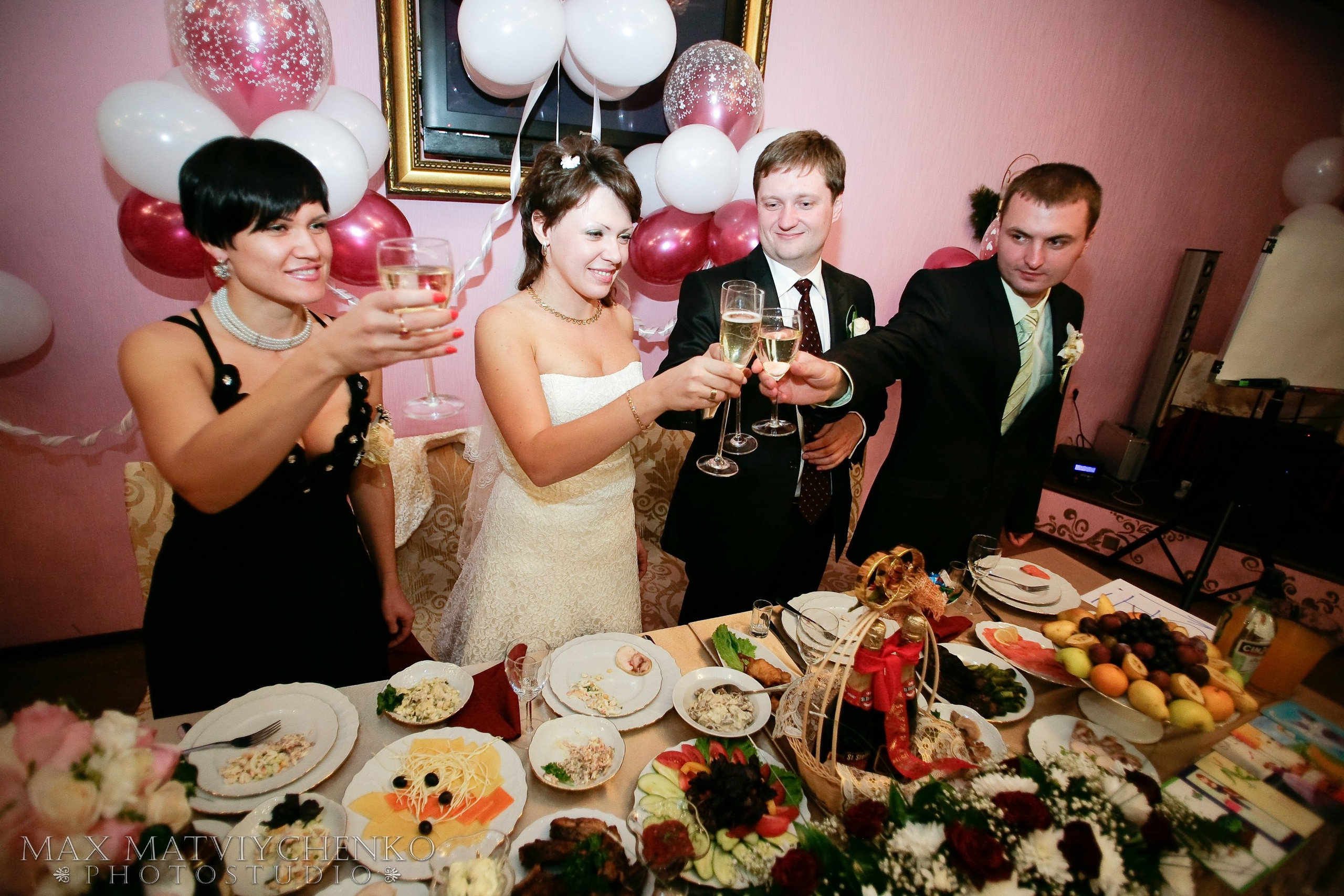 Банкет/Banquet. Максим Матвийченко и Виктория Басова профессионалы своего дела