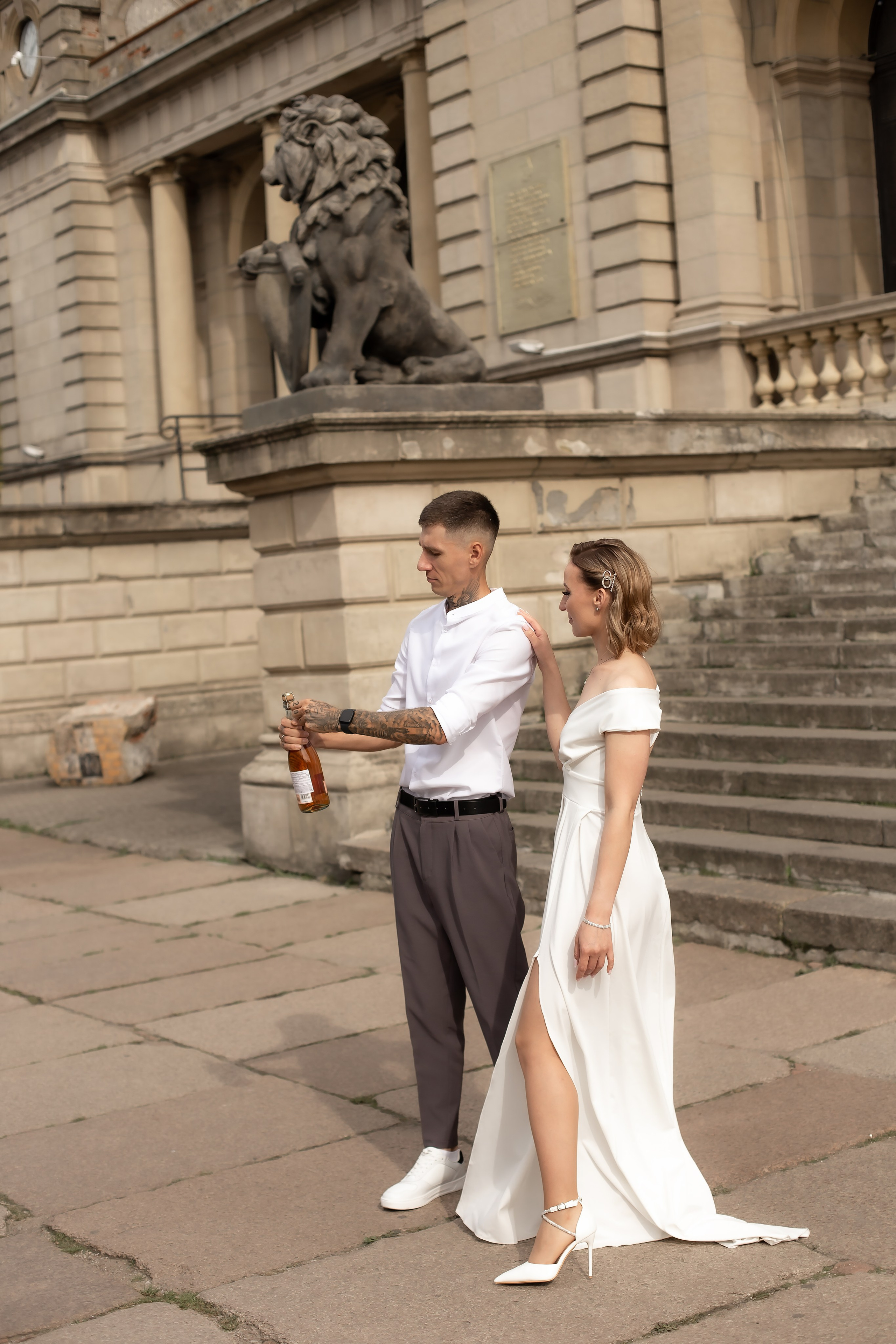 Саша и Вика. Биржевой сквер. Фотограф в Калининграде Решетникова Алина