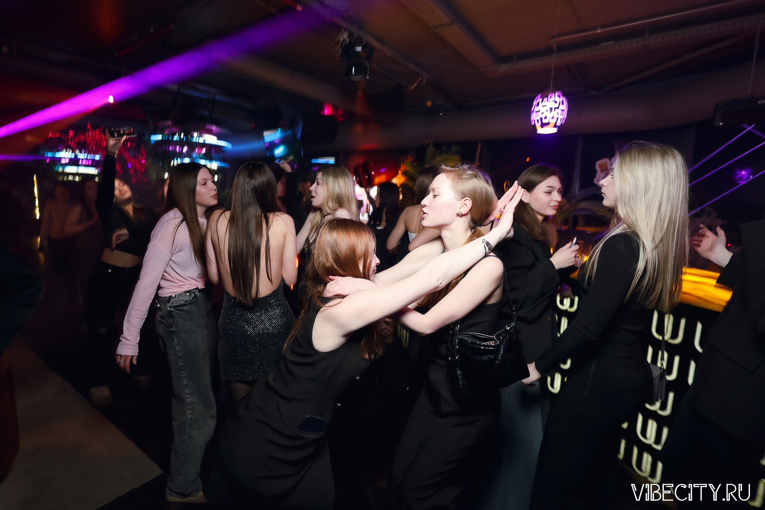 DOUBLE U. VIBECITY.RU Вайб Сити Ру Фоторепортажи Фотоотчеты Калининград