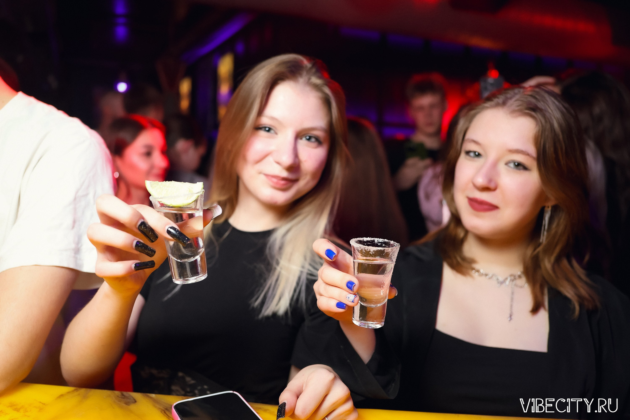 DOUBLE U. VIBECITY.RU Вайб Сити Ру Фоторепортажи Фотоотчеты Калининград