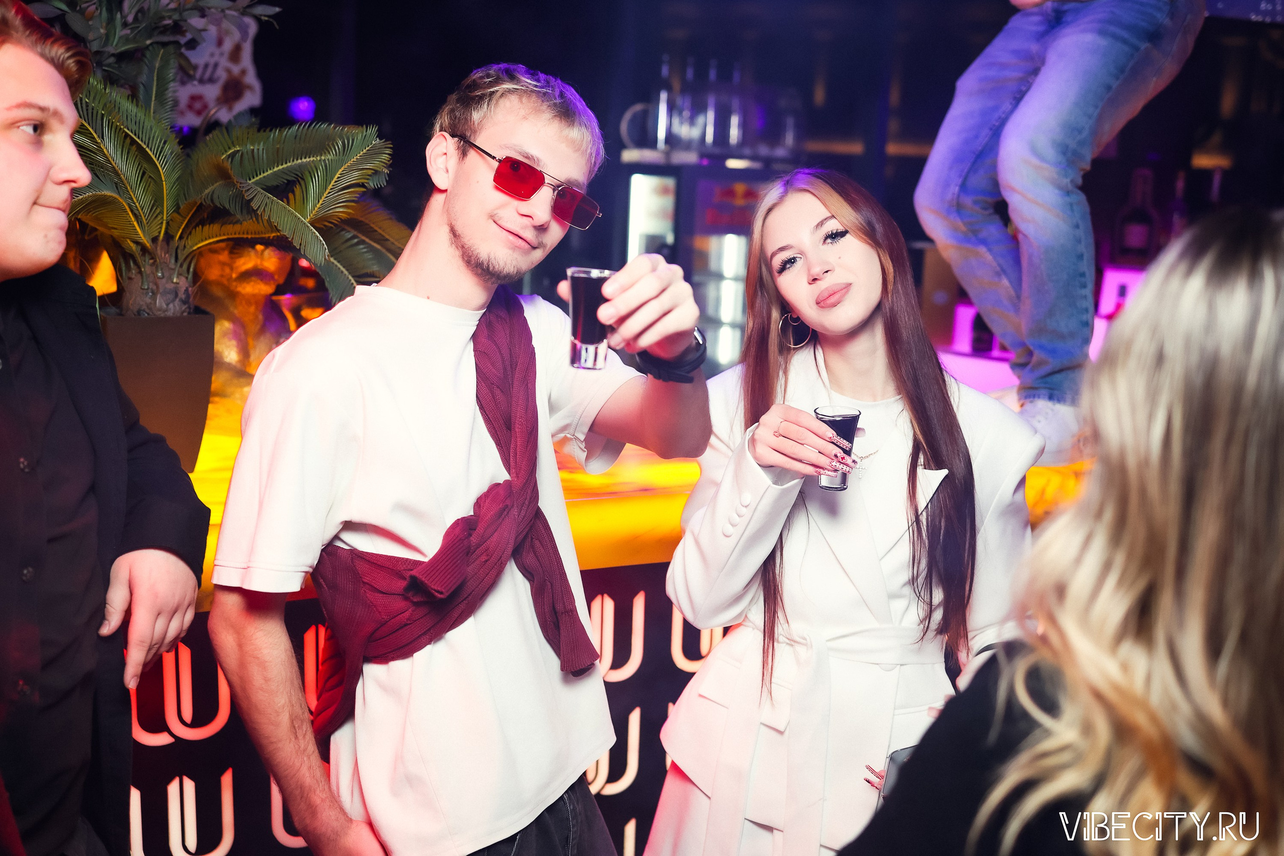 DOUBLE U. VIBECITY.RU Вайб Сити Ру Фоторепортажи Фотоотчеты Калининград