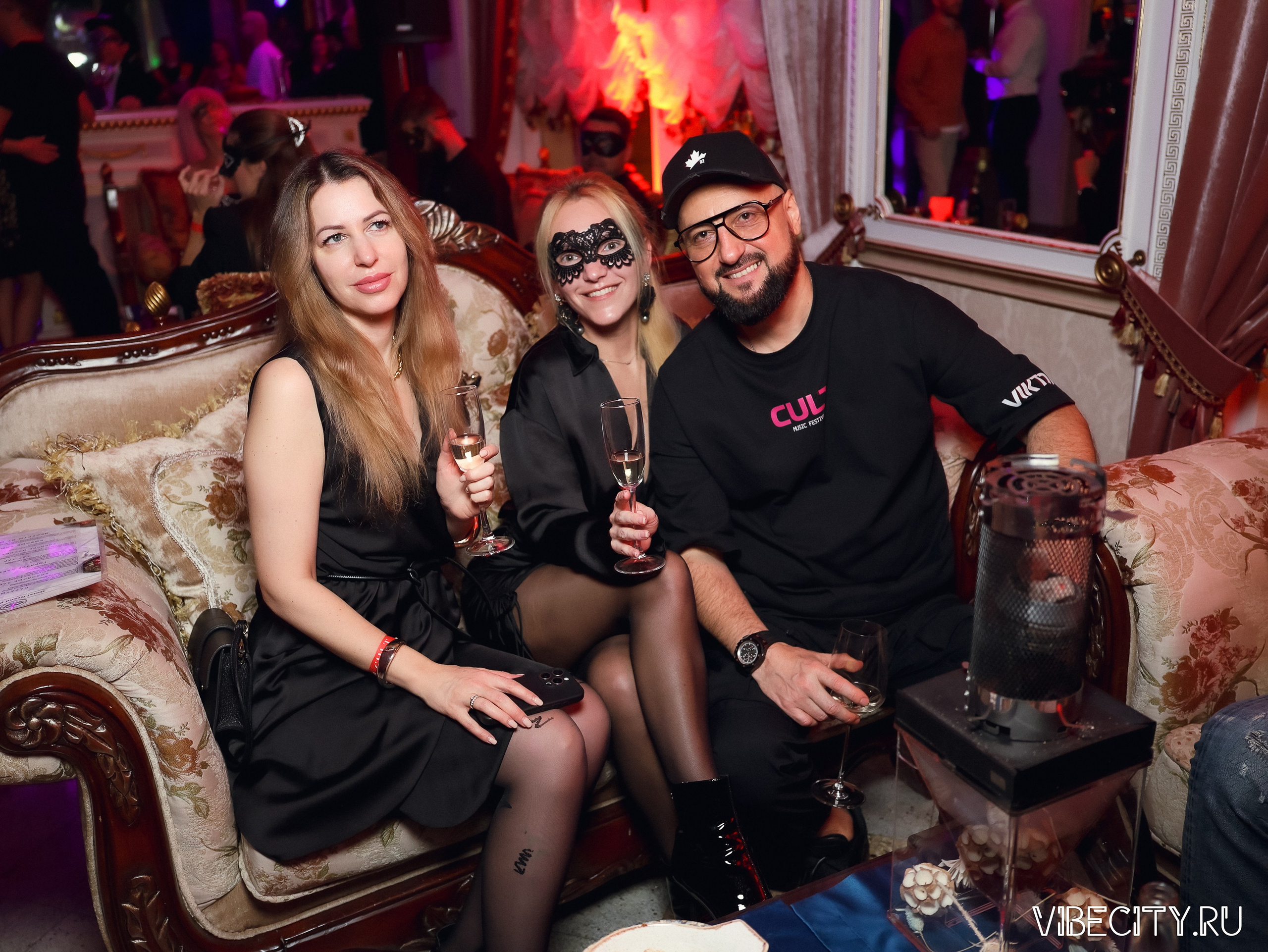 CULT MASQUERADE X GRAND PALACE. VIBECITY.RU Вайб Сити Ру Фоторепортажи Фотоотчеты Калининград