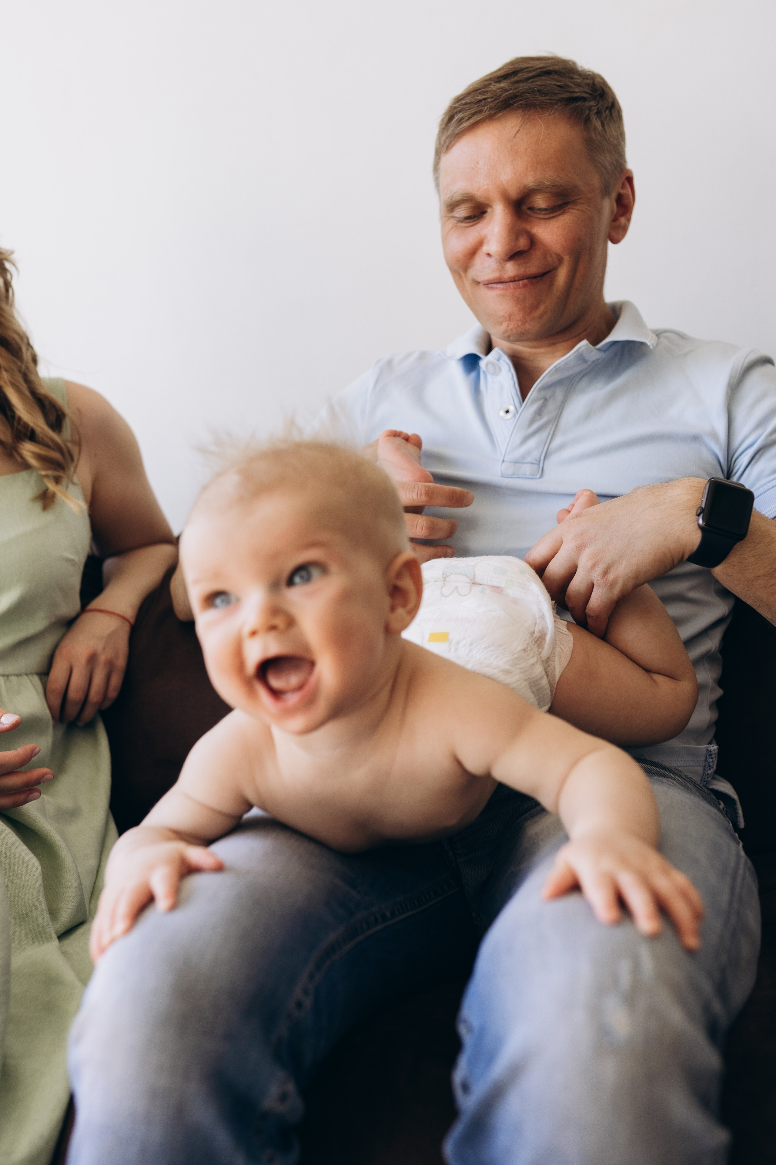Семейная фотосессия в студии в Москве, семейный фотограф Анна Полушина. Свадебный фотограф в Москве Анна Полушина