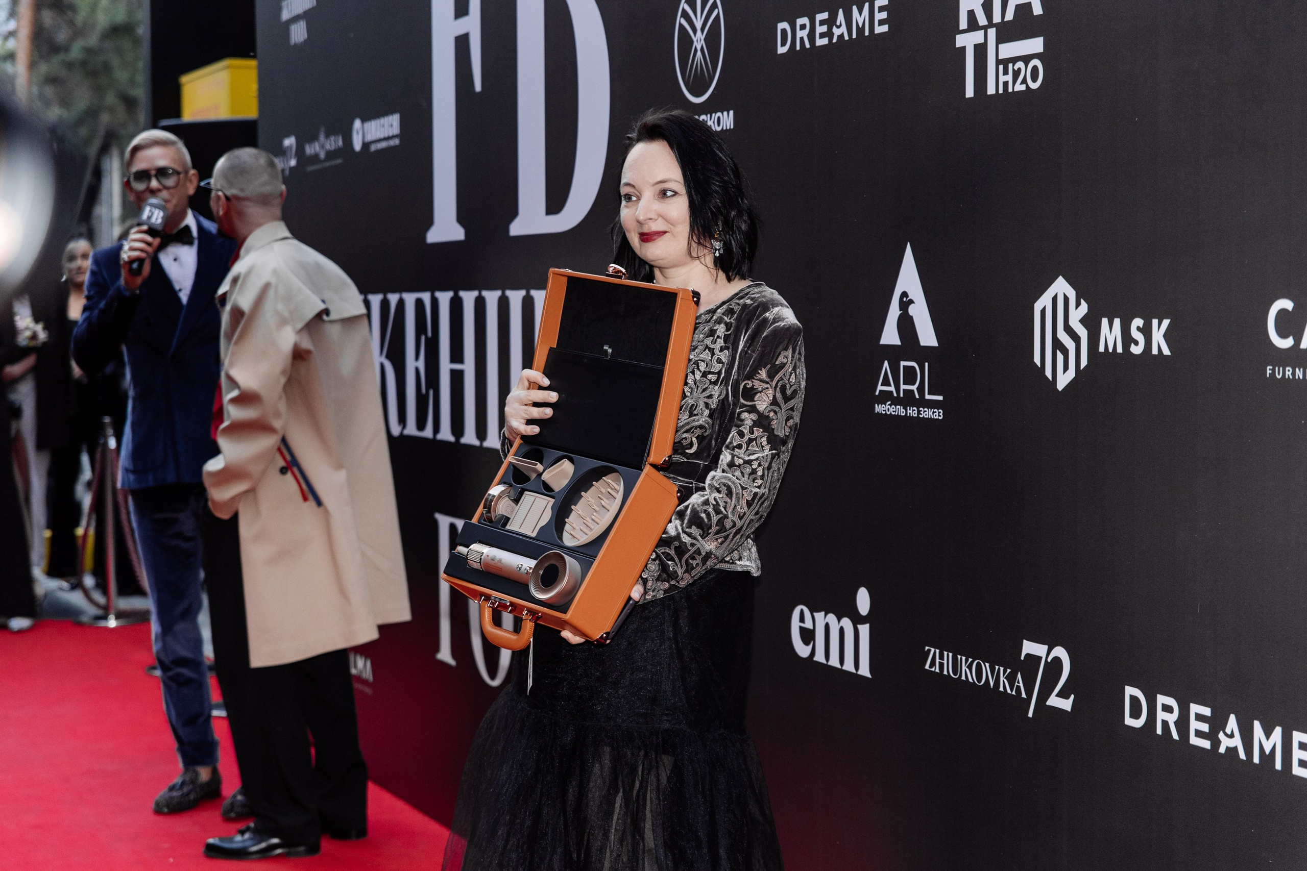 Премия глянцевого журнала FB. Репортажный фотограф. Москва. Алина Ланская