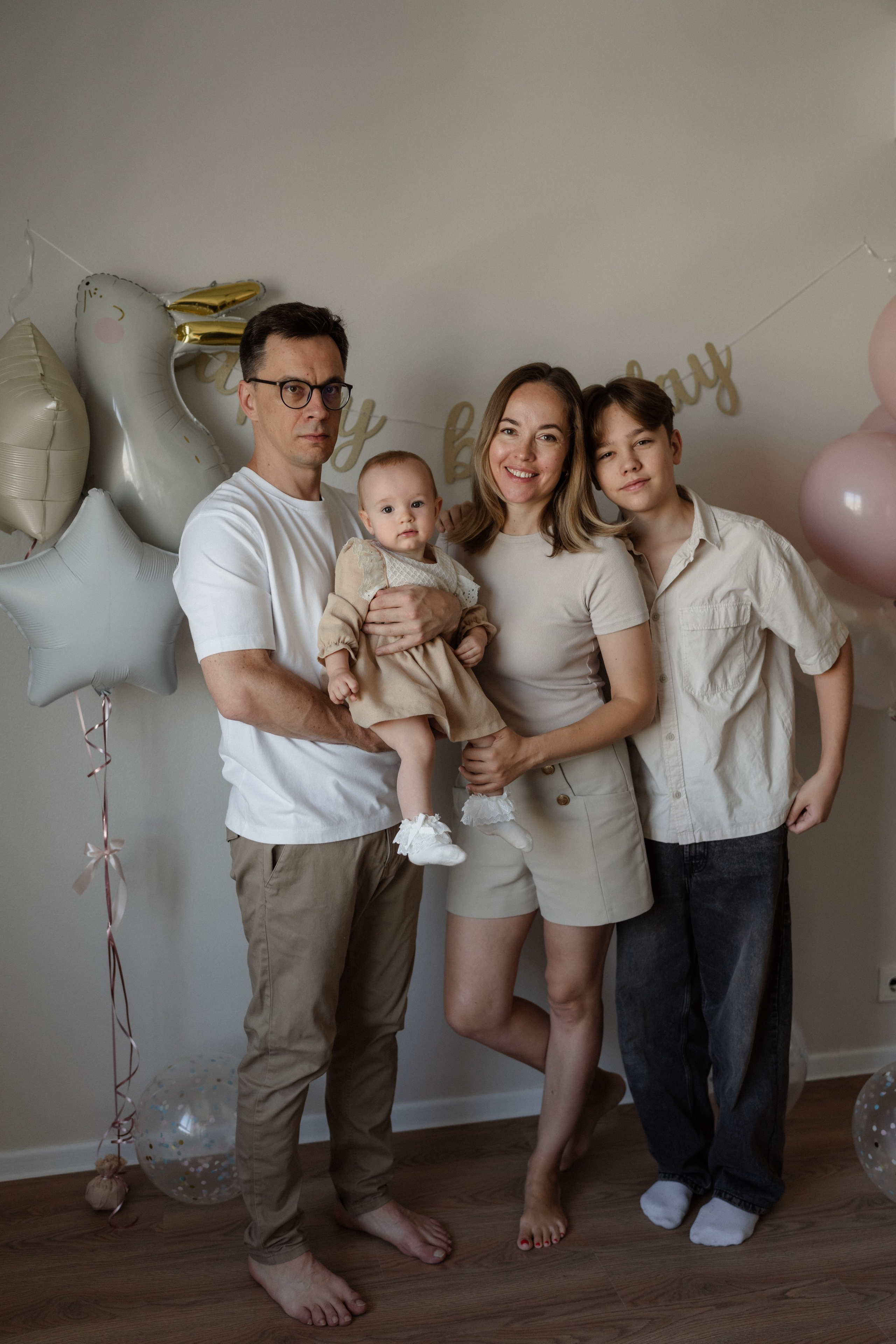 Мире 1 годик. Ярослава Осетрова фотограф — Мск