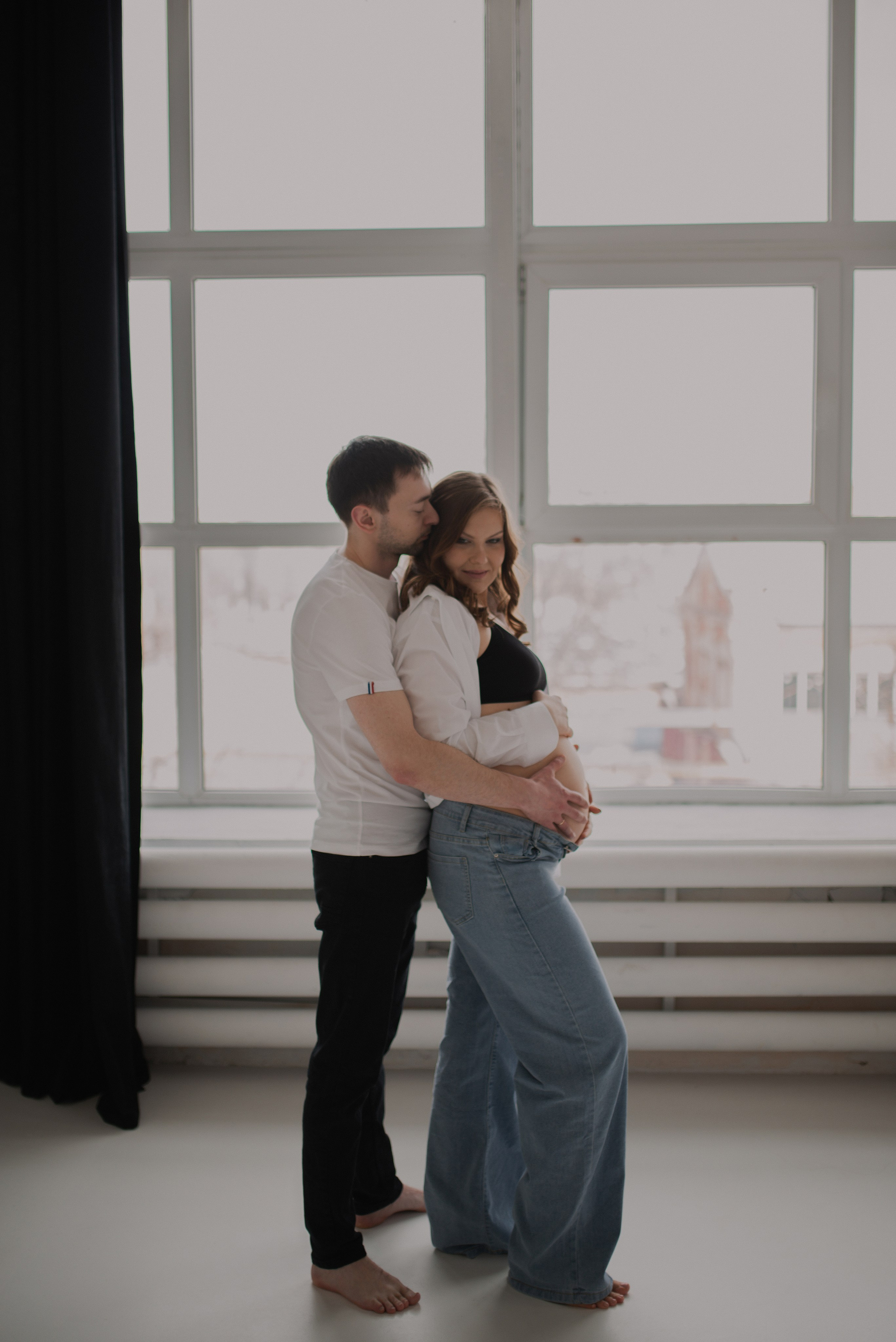 Фотосессия беременности в студии Бутово. Семейная фотосессия Бутово Москва фотограф Алина Морщагина