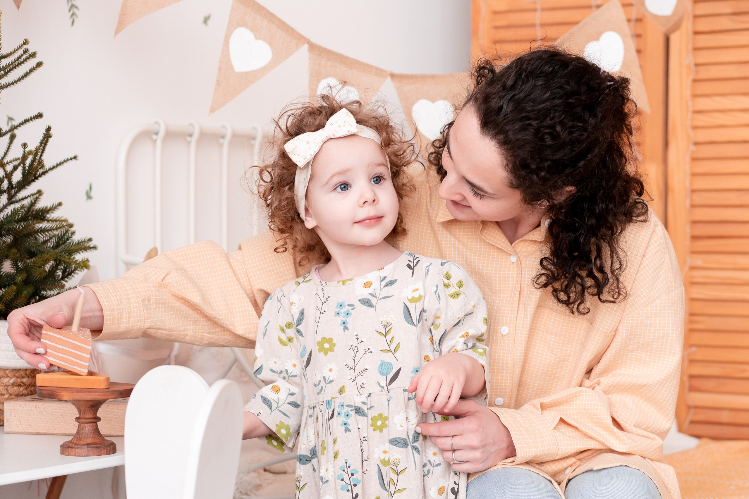 С Днём Рождения ребенка, портрет. Детская, семейная фотостудия в Санкт-Петербурге