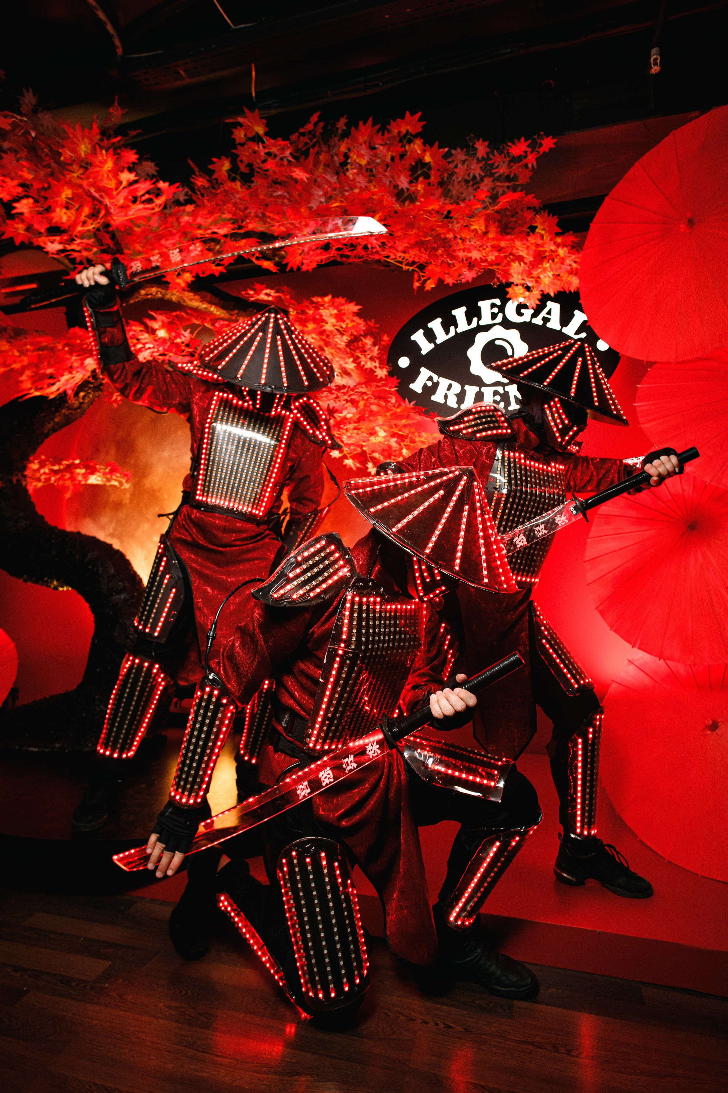 ILLEGAL FRIENDS | ASIA. СВОИ. ФОТООТЧЕТЫ-СОБЫТИЯ-МЕСТА