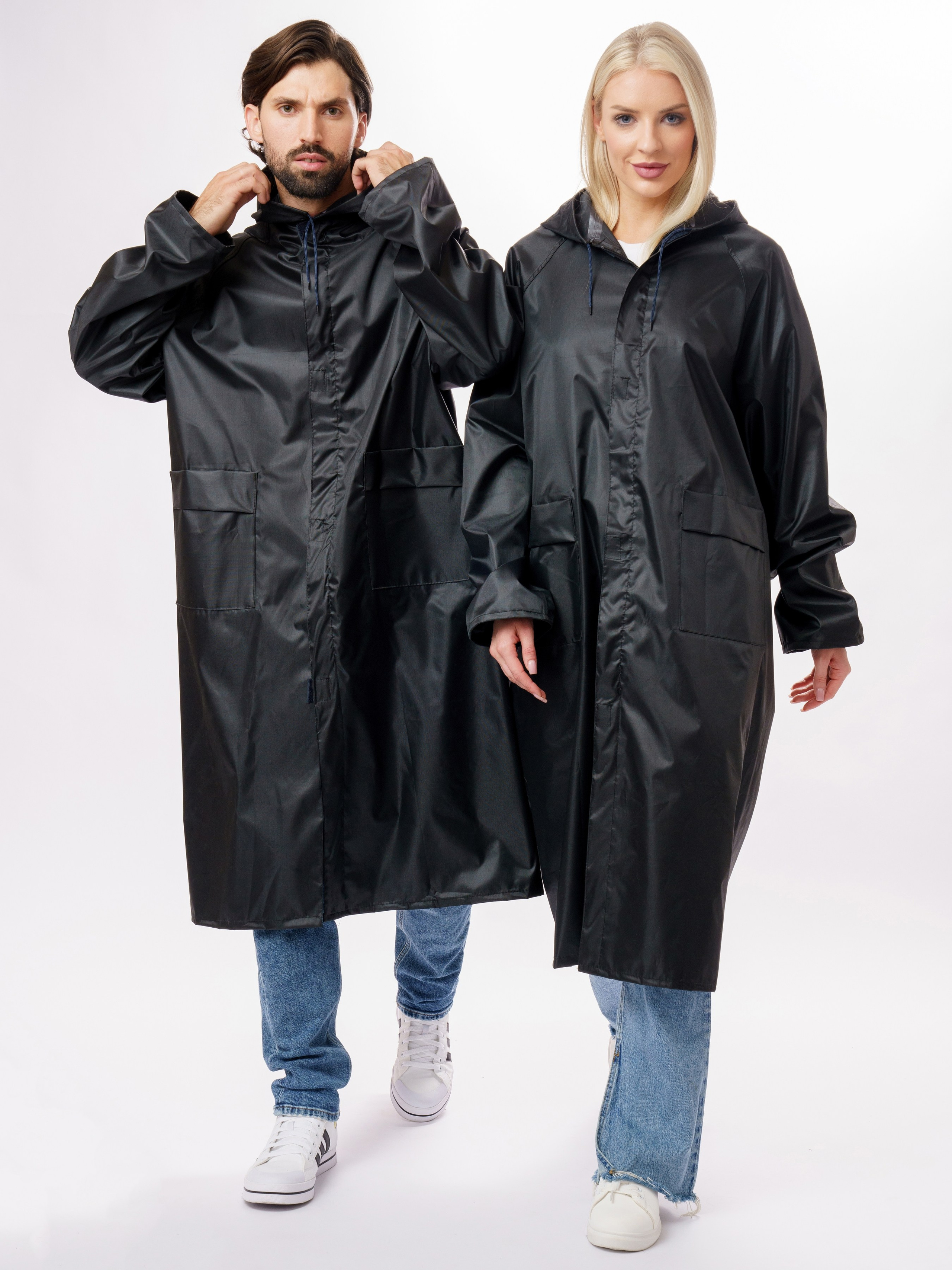 Дождевики, парная съемка. KED Production — продакшн из СПб. Создаём фото, видео и контент, который помогает брендам и селлерам продавать больше