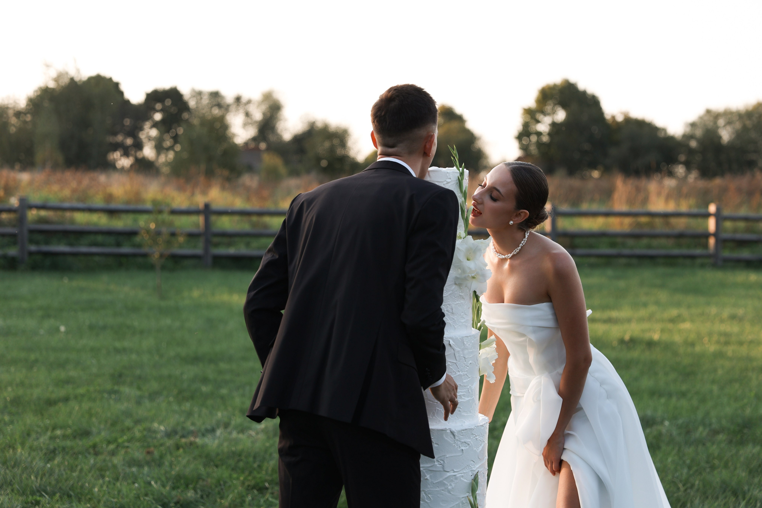 Владислав и Мария. Свадебные фотограф и видеограф в Минске Голдосовы Марина и Вадим