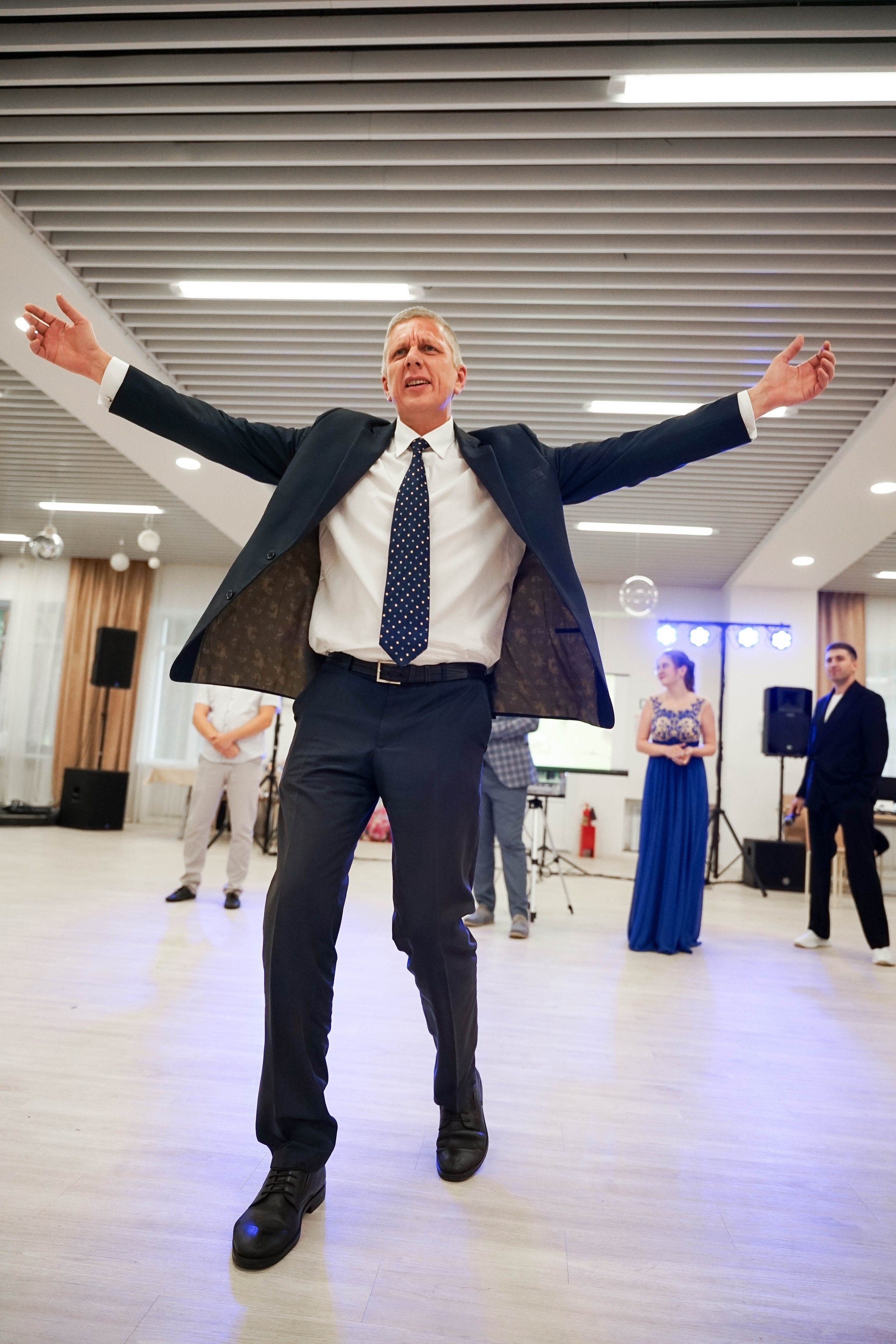 Свадьба в дождь