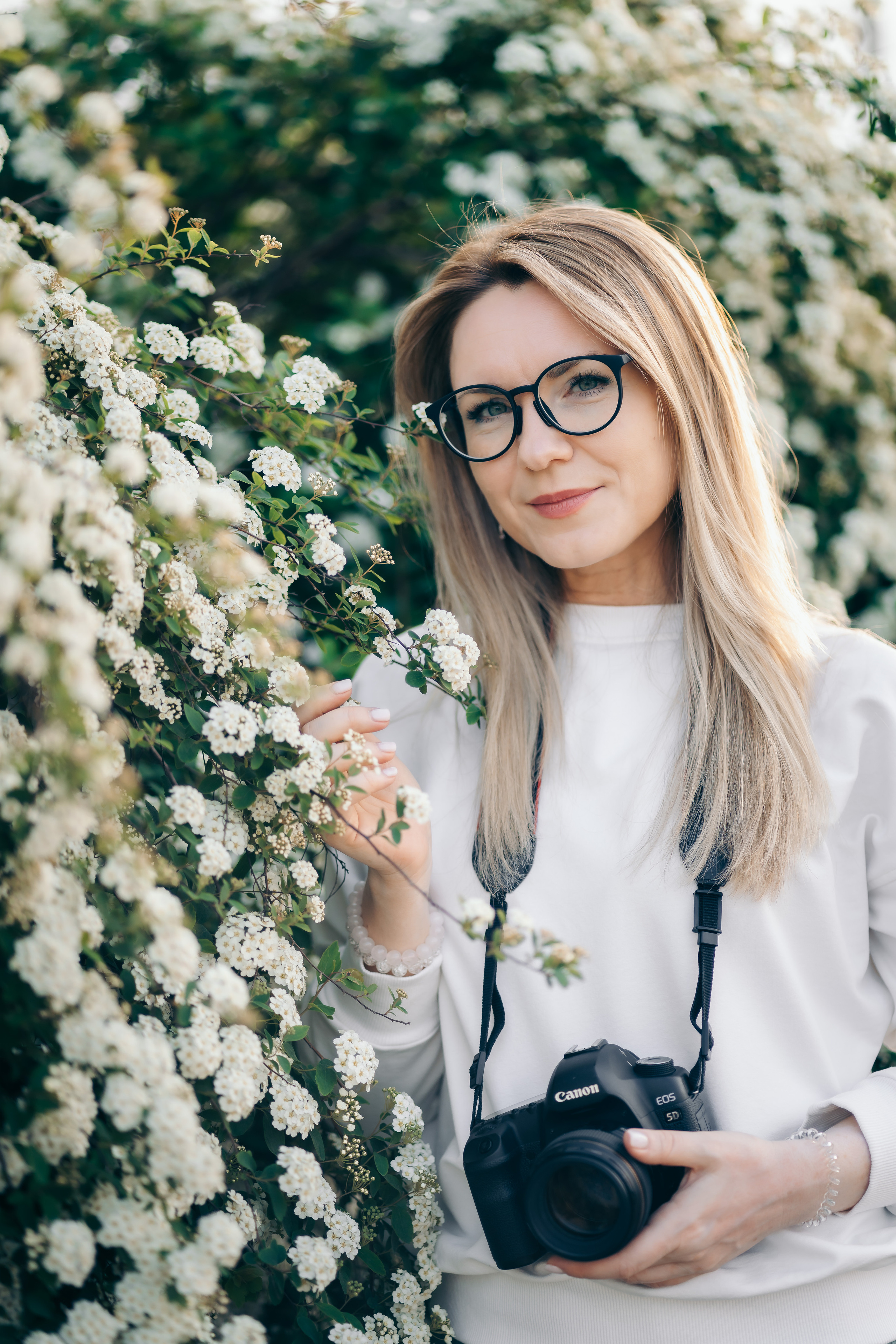 Девушка с фотоаппаратом