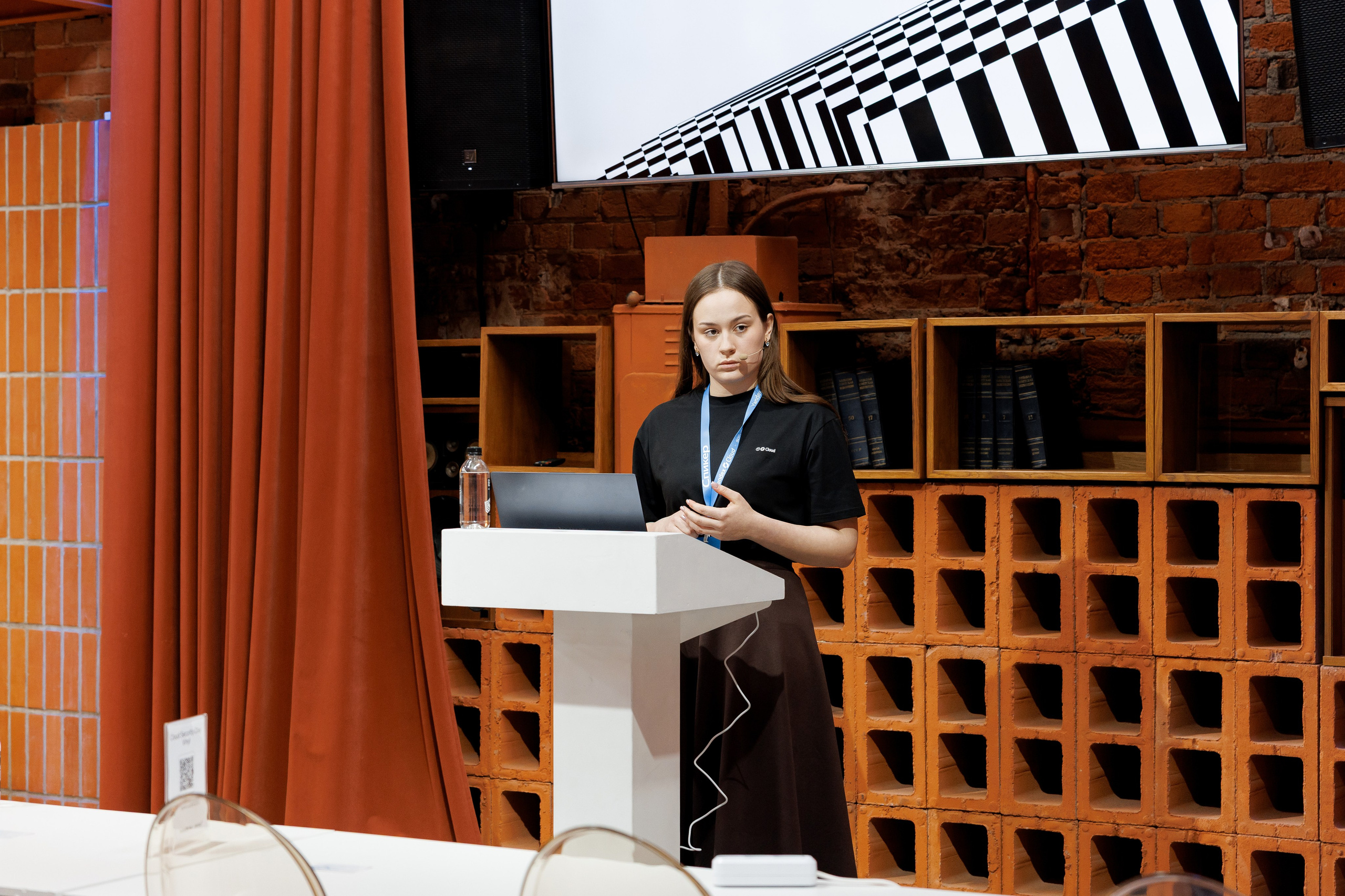 Yandex+Solidlab 26. Свадебный репортажный фотограф в Москве