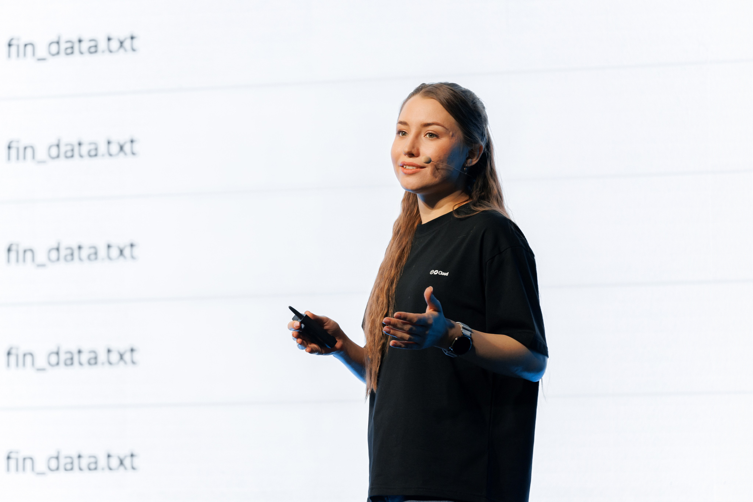 Yandex+Solidlab 26. Свадебный репортажный фотограф в Москве