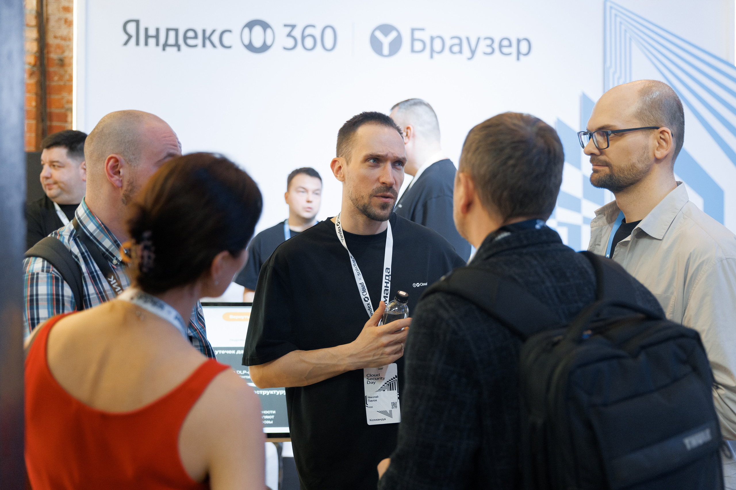 Yandex+Solidlab 26. Свадебный репортажный фотограф в Москве
