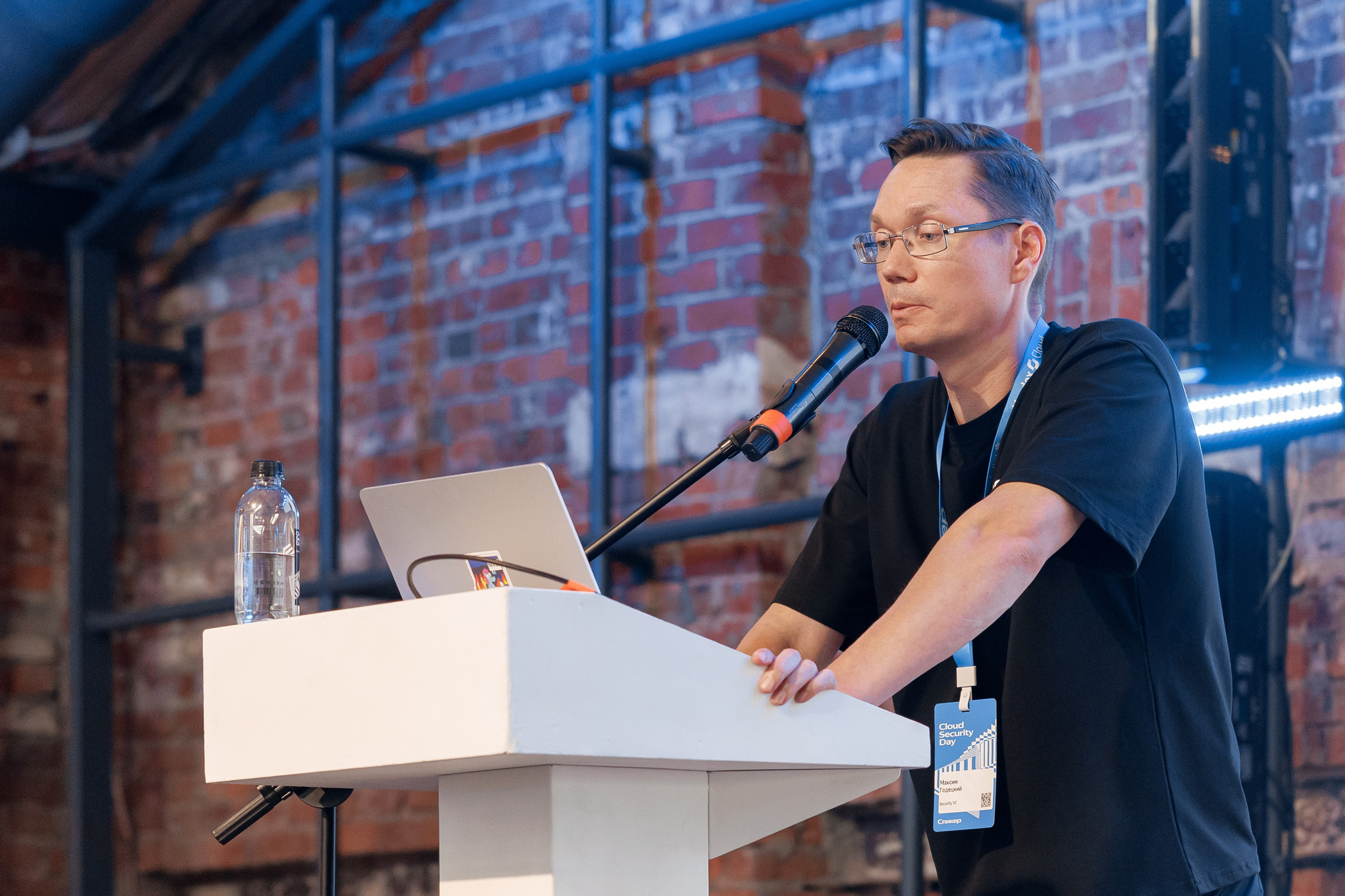 Yandex+Solidlab 26. Свадебный репортажный фотограф в Москве