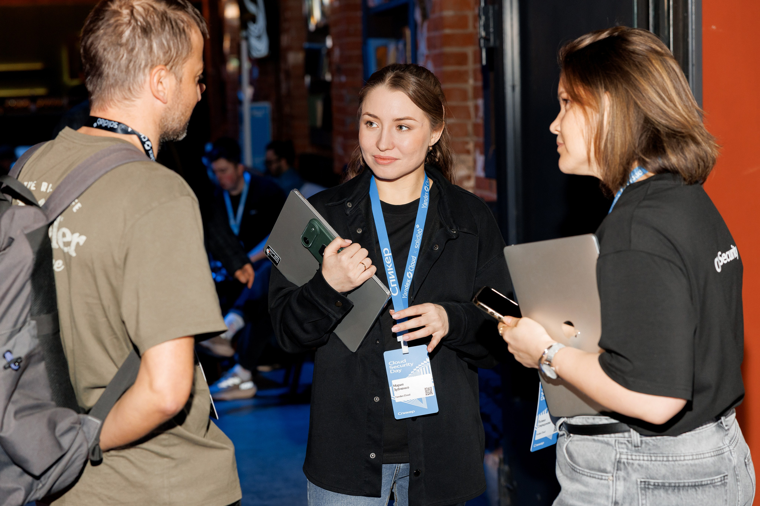 Yandex+Solidlab 26. Свадебный репортажный фотограф в Москве