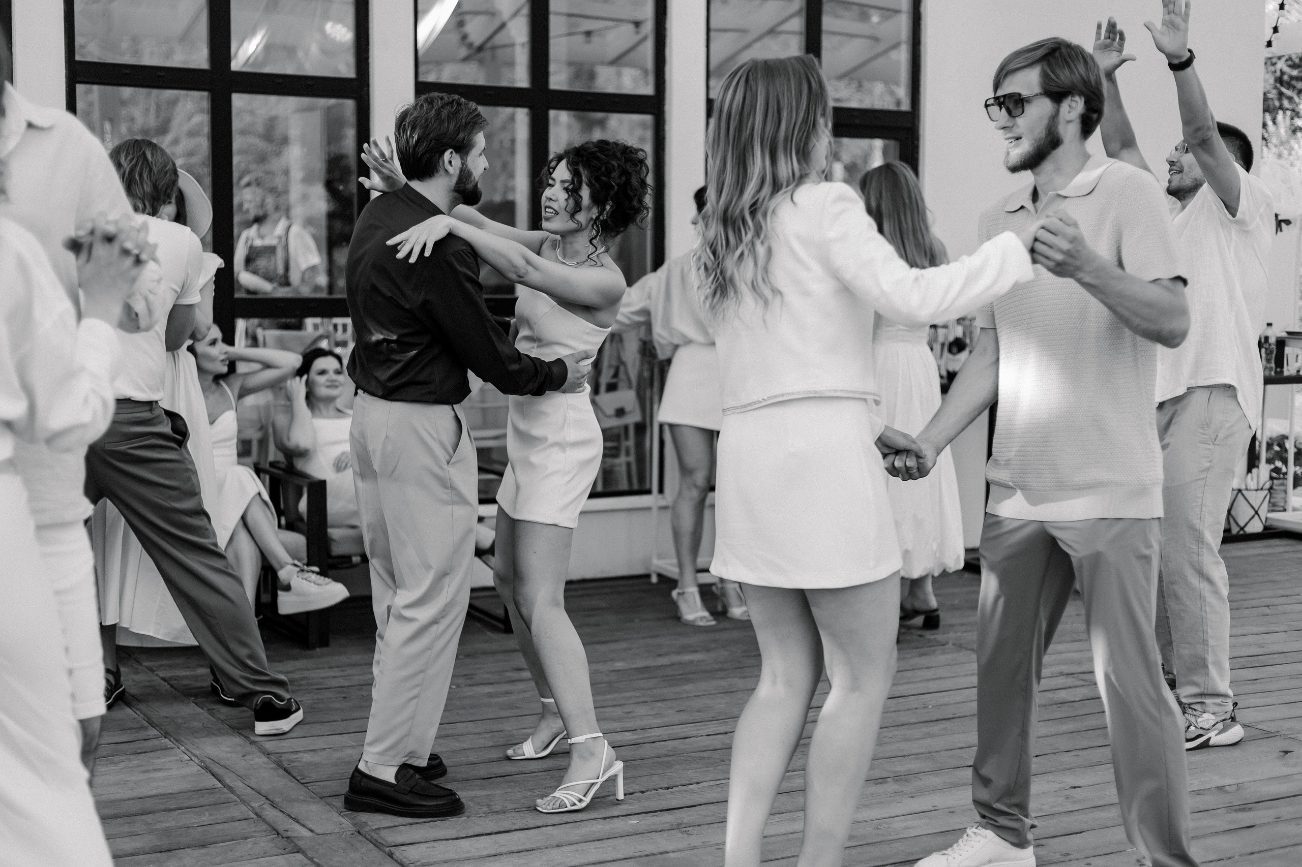 Плюс тридцать градусов на лужайке. Фотограф Андрей Куськало