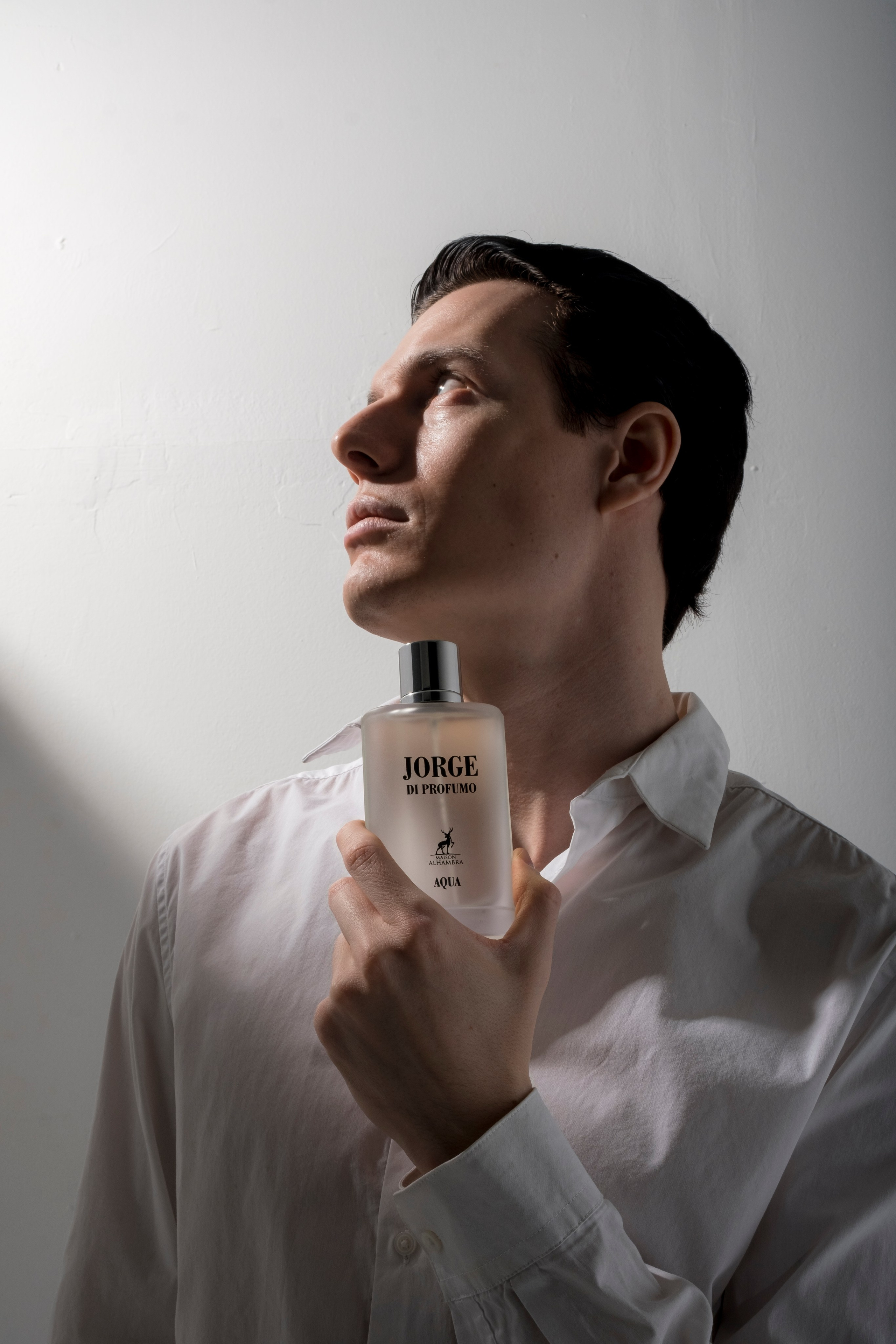 Парфюм. Портретная и Fashion фотосъемка в Москве КРИС KISS. Лукбуки и каталоги