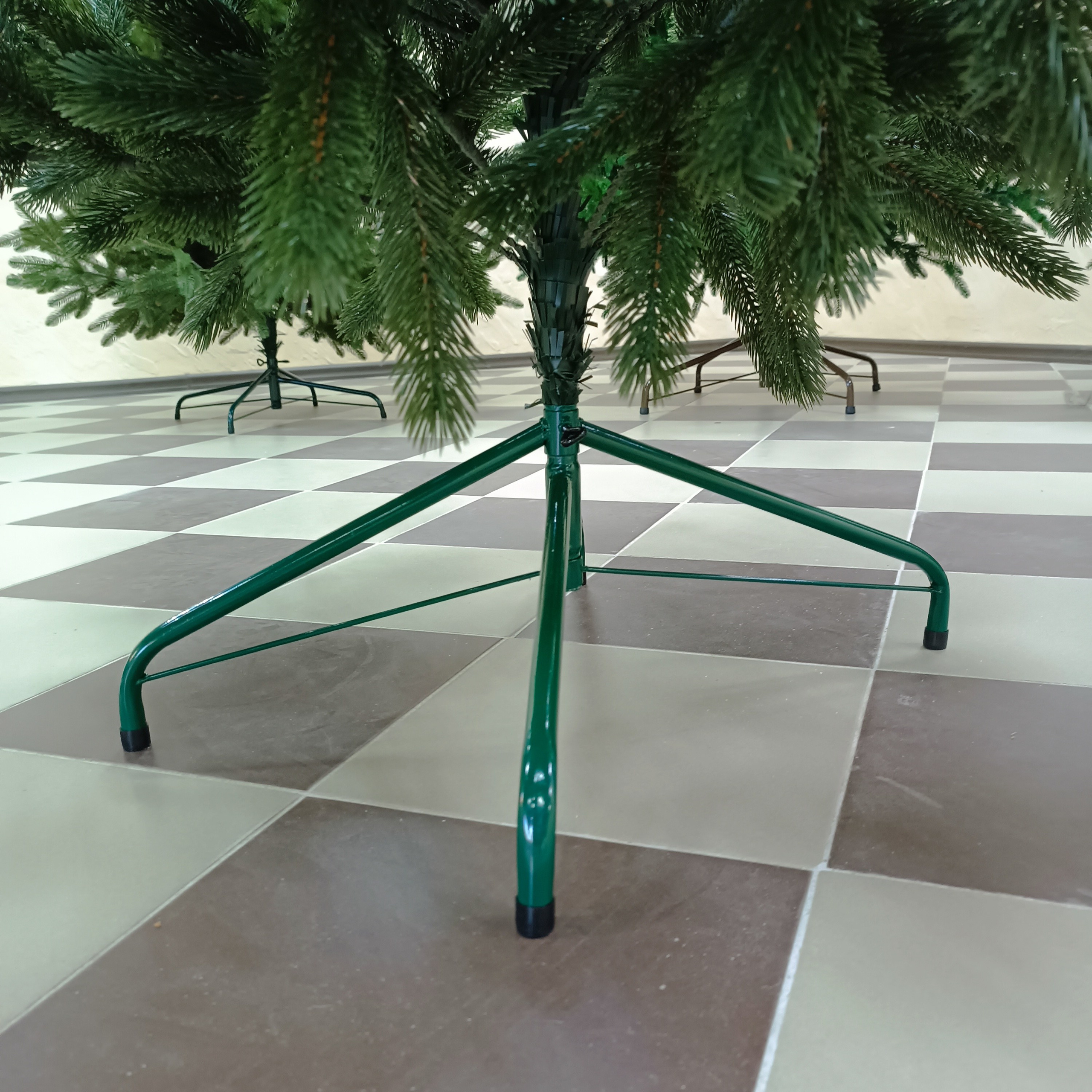 ЛЕОНА. Elki_grodno