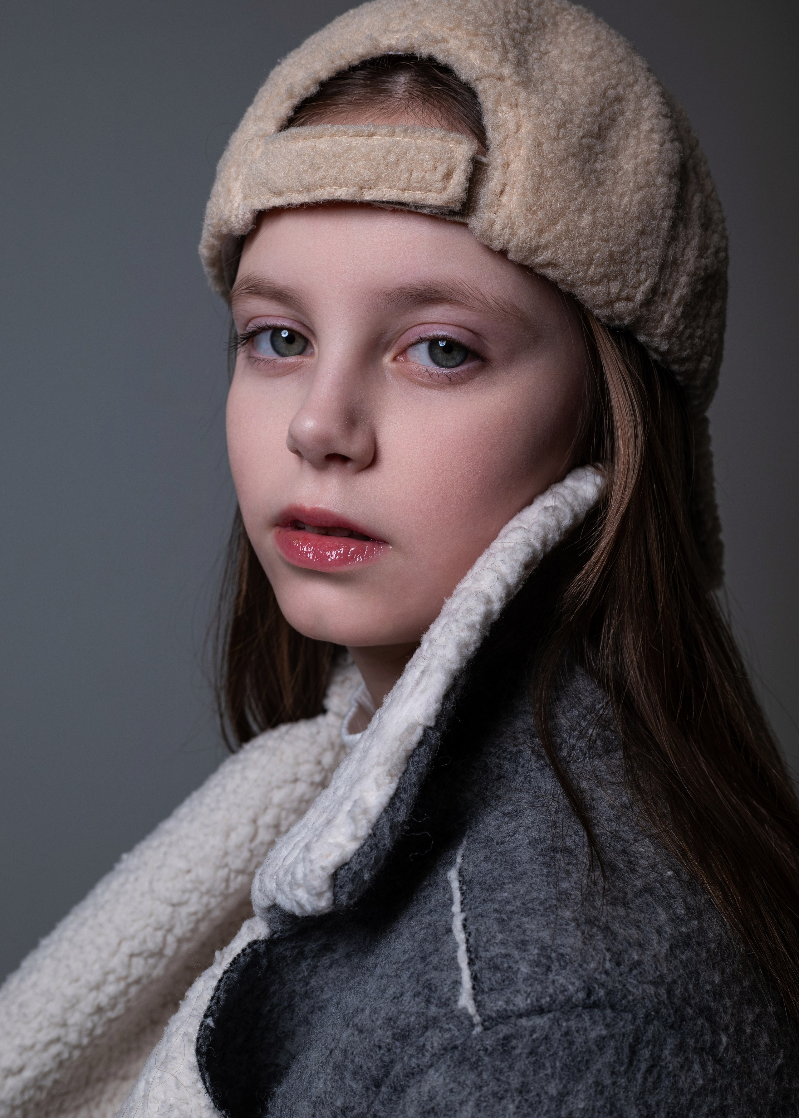 Модельное портфолио. Фотограф Москва Виктория Вишневская актерское / модельное портфолио