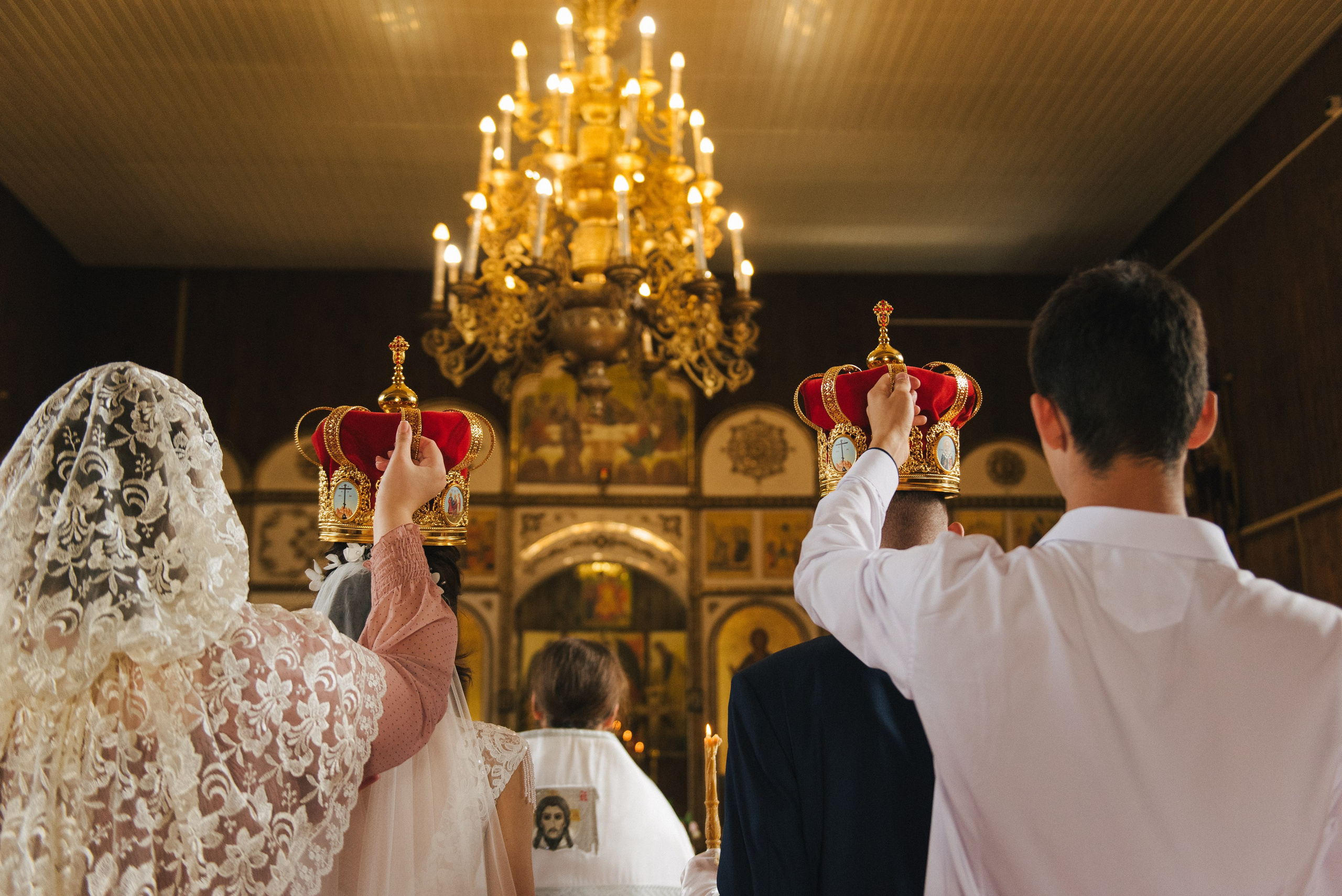 Венчание Никиты и Тони — Храм Иоанна Кронштадского. Свадебный и семейный фотограф Волгоград Москва