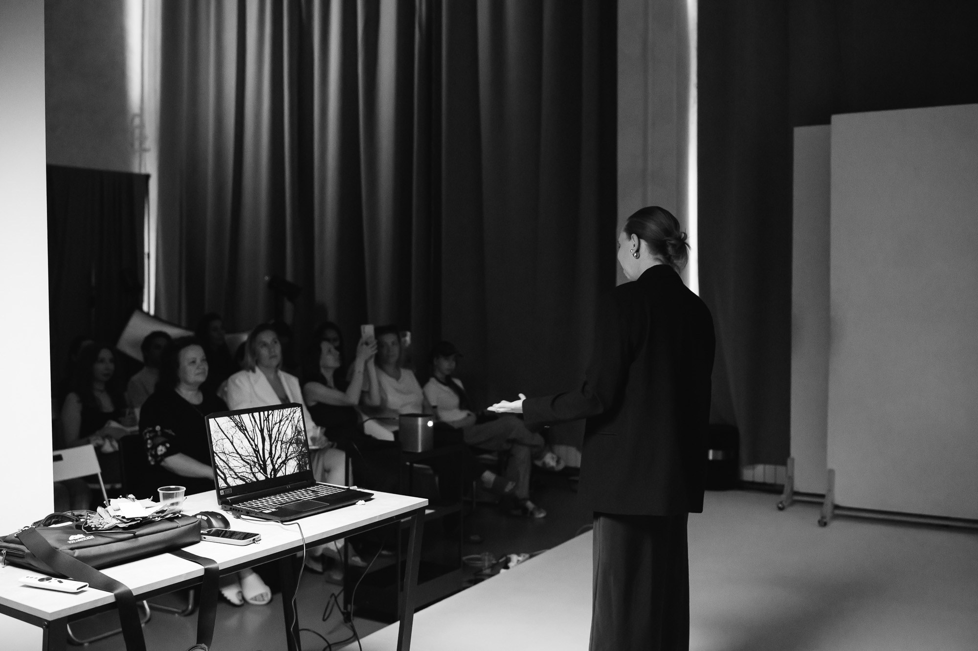 Фотопоказ «Каркас». Ксю Галиасфарова — Фотограф Казань