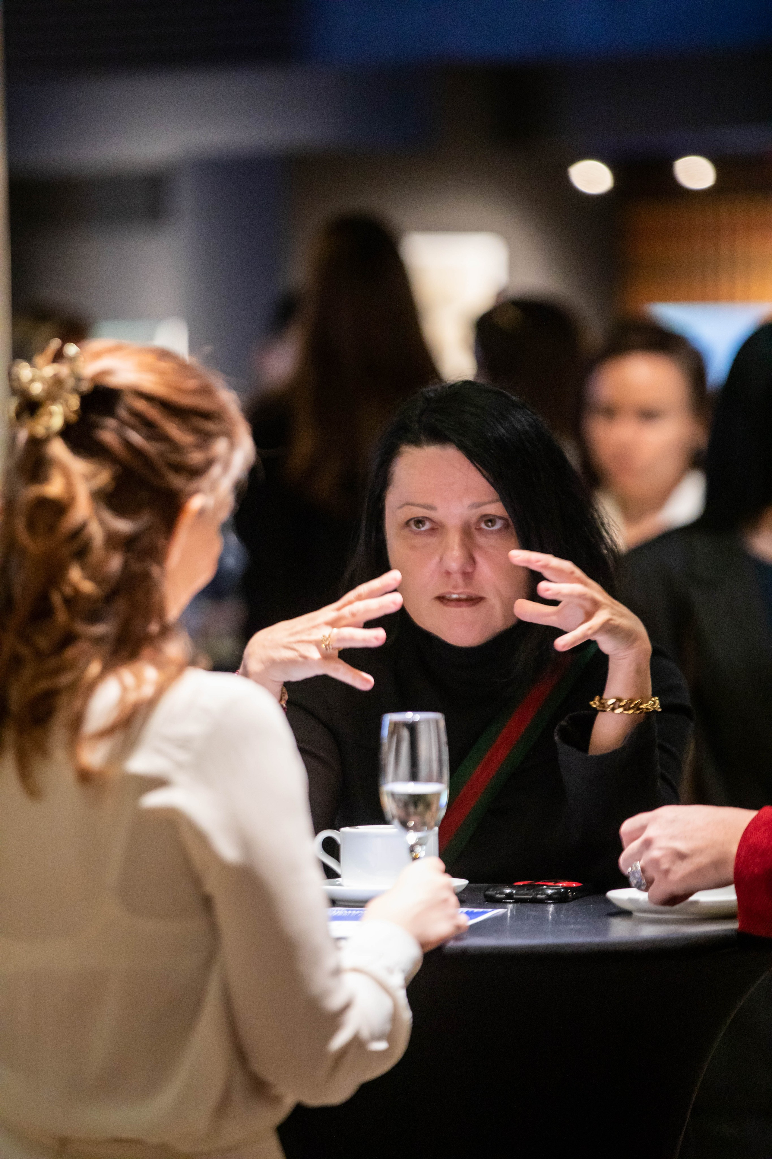 Встреча Женского клуба Коммерсантъ. Репортажный фотограф в Москве Зуйко Оксана