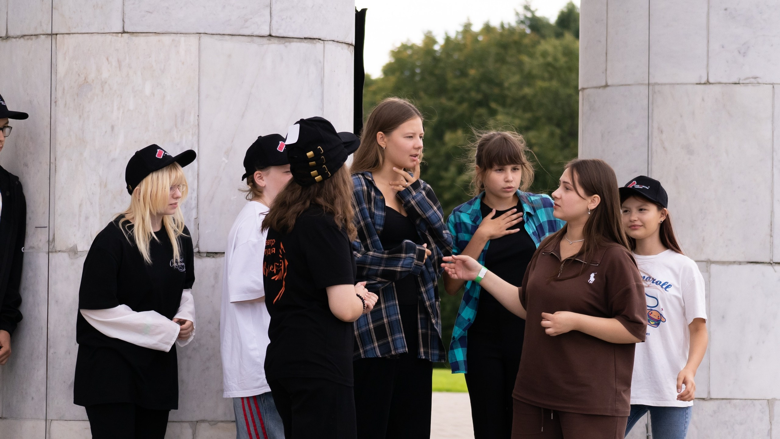 «ПОД (Р}ОСТКИ РОССИИ» в музее-заповеднике «Горки Ленинские» 2025. Фотограф и видеооператор Екатерина Гнатюк