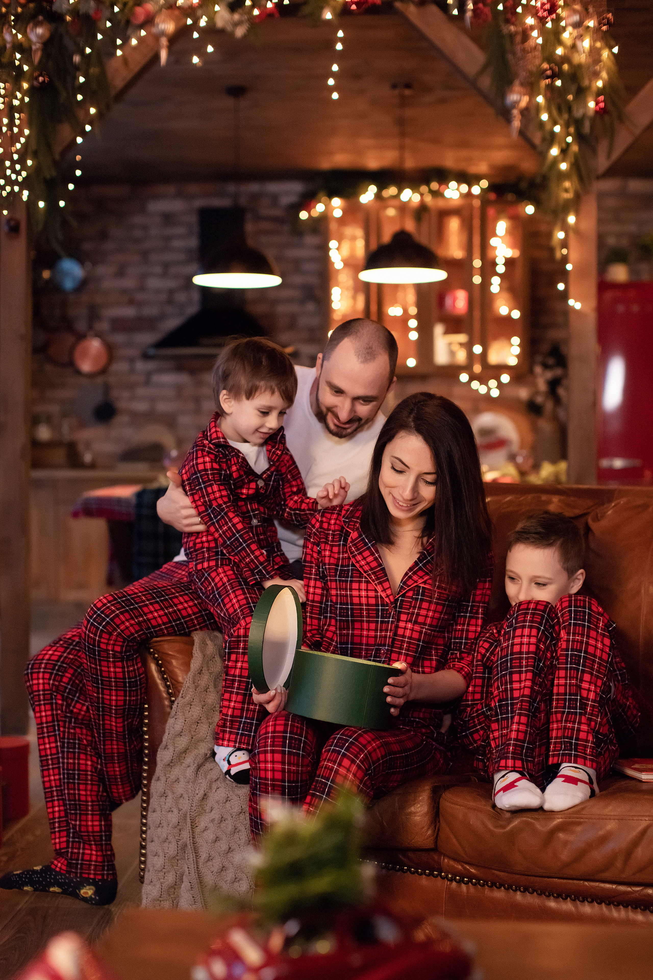Семья Анны и Михаила. Новогодняя история. Фотограф в Москве. Елизавета Косицына