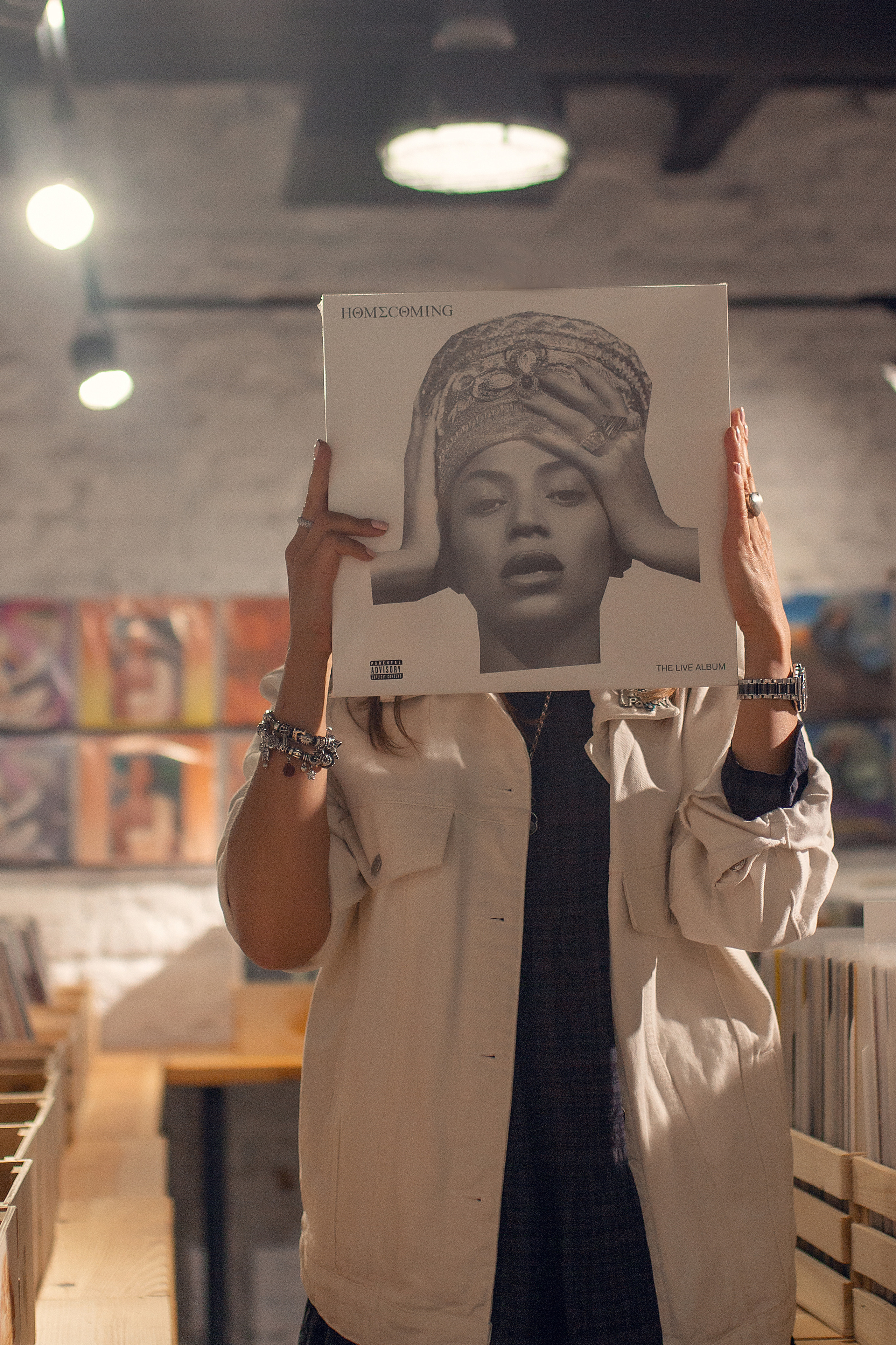 Светлана. Магазин пластинок. Фотограф в Москве. Елизавета Косицына