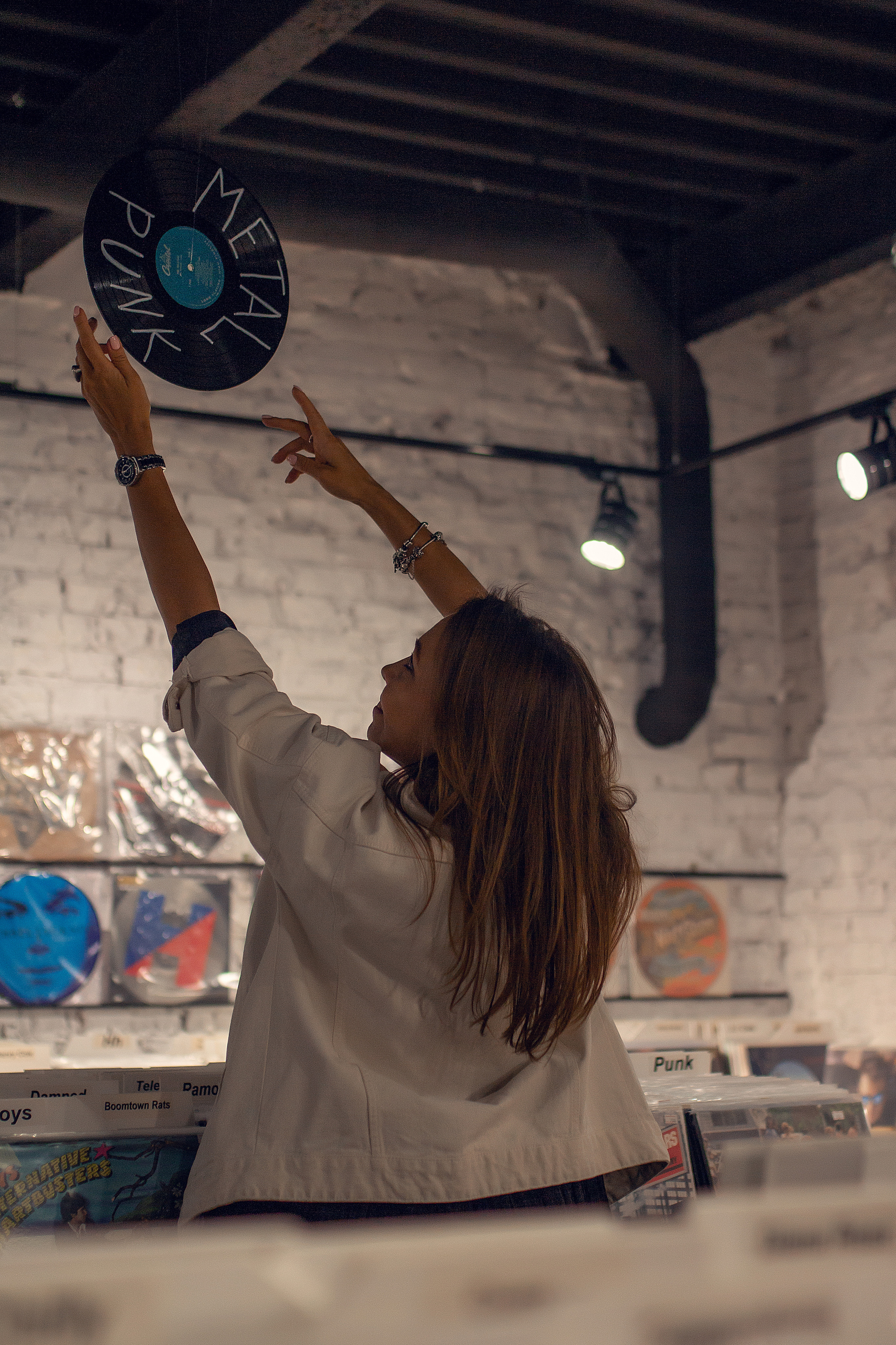 Светлана. Магазин пластинок. Фотограф в Москве. Елизавета Косицына