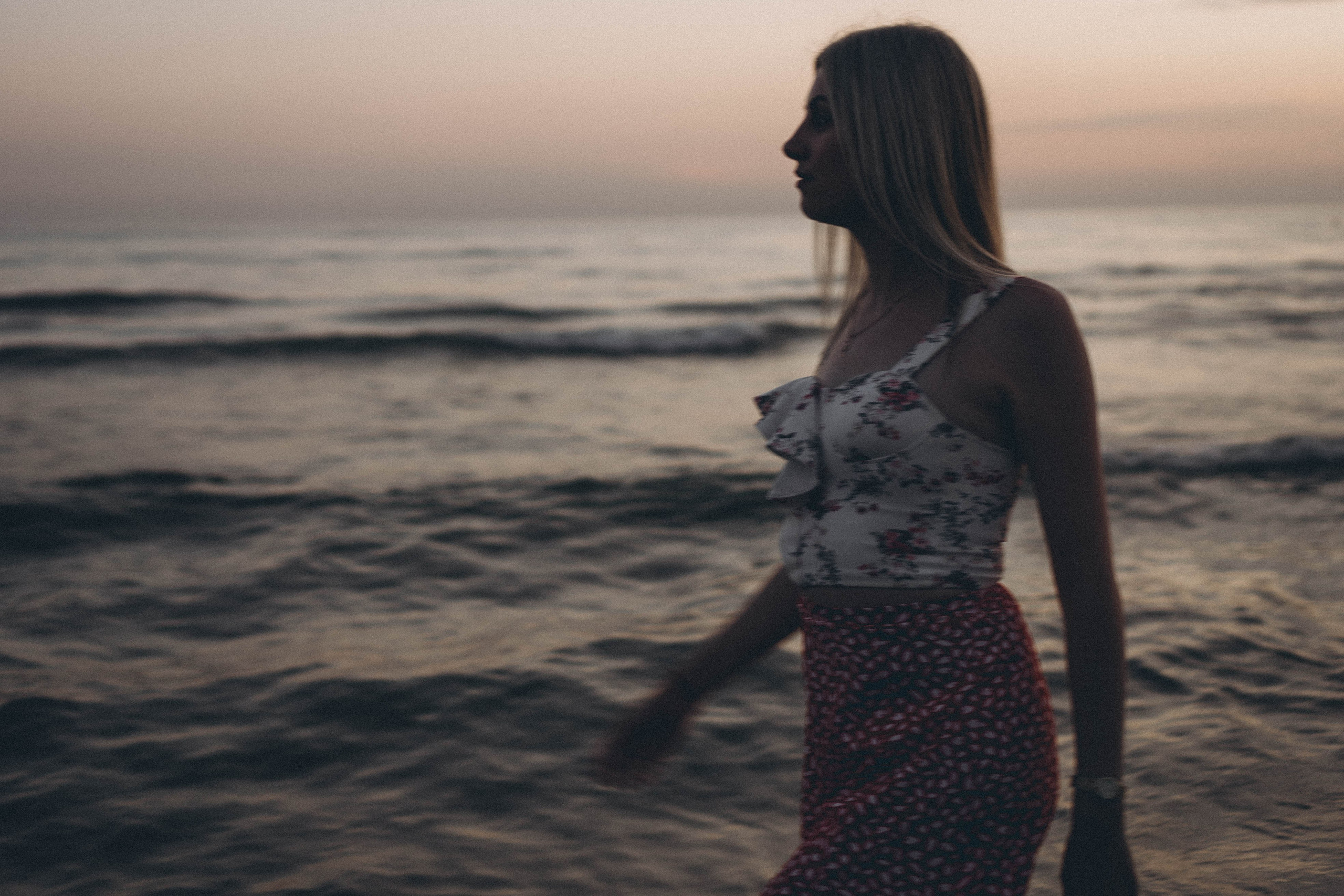 Июльский вечер на берегу черного моря. Профессиональный фотограф, Санкт-Петербург — Виктория Богомолова