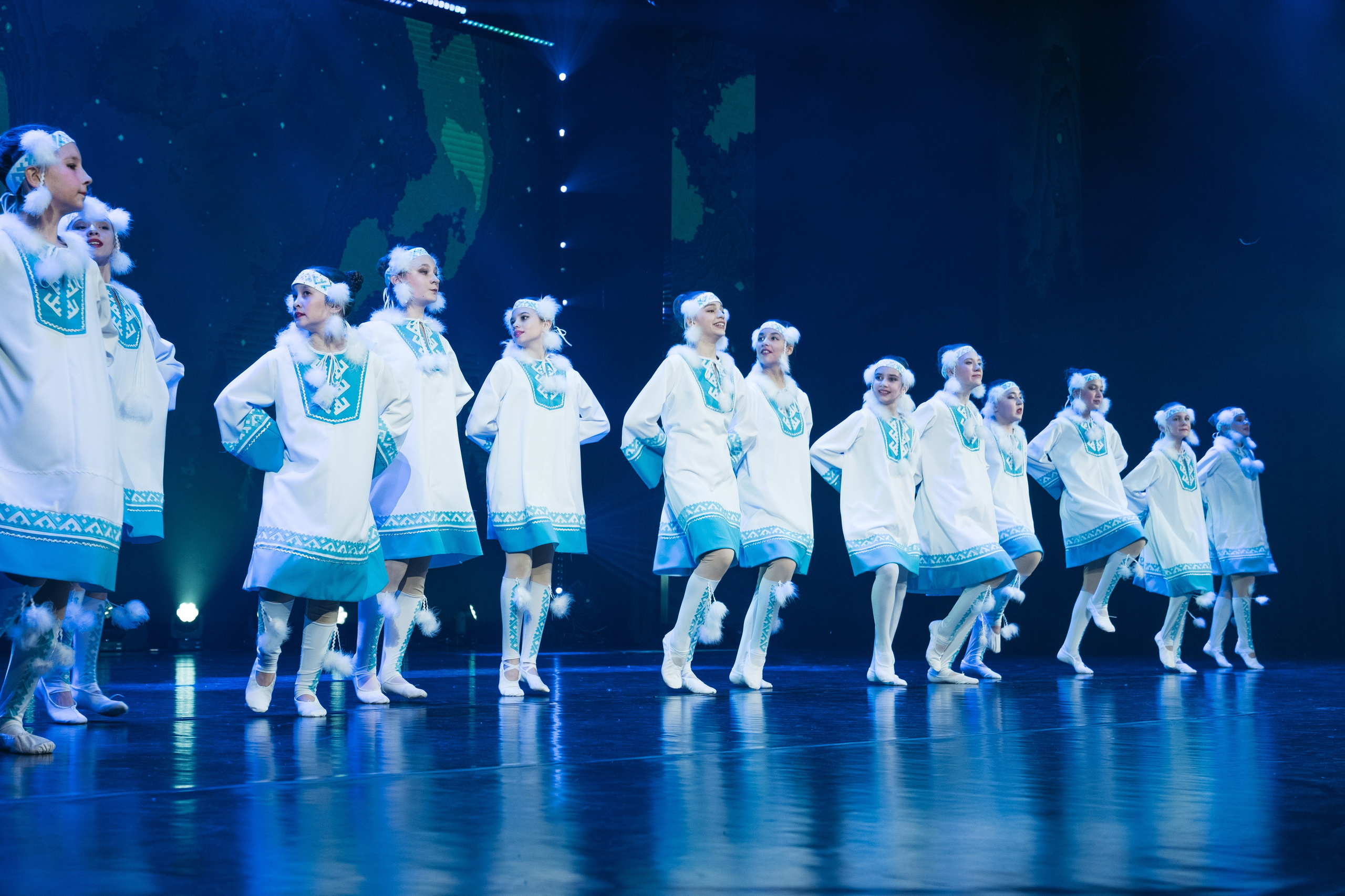 СурГУ 23.12.23. Репортажный и свадебный фотограф в Сургуте