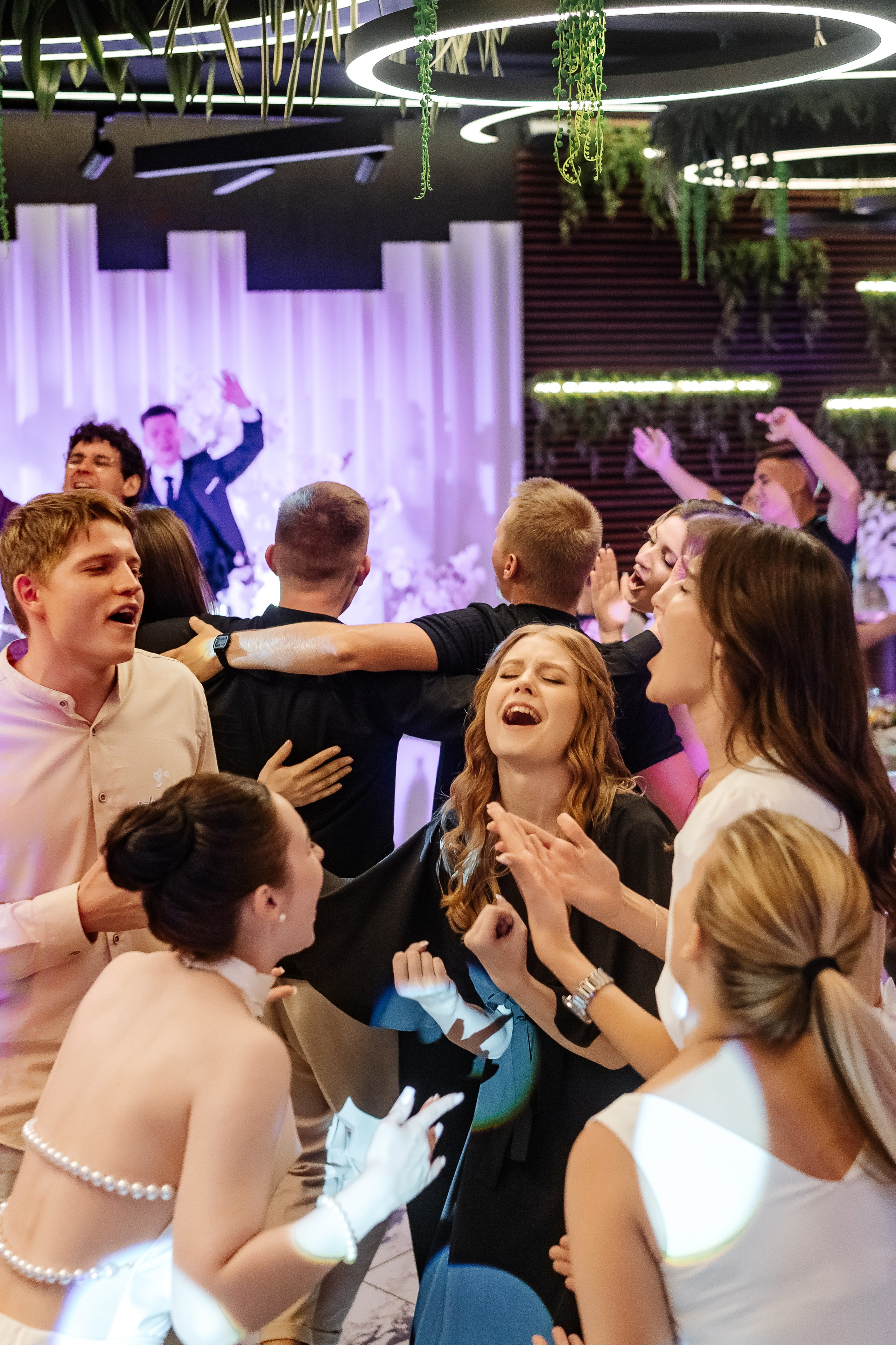 Денис и Анастасия. Свадебный и семейный фотограф в Алексеевке Марина Купреева