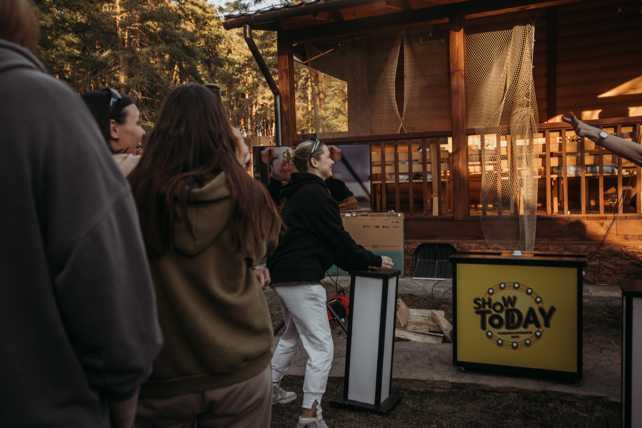 Корпоратив Muza_Arts. Венера Гайн. Репортажный фотограф  Тюмень. Обучение фотографии с 0