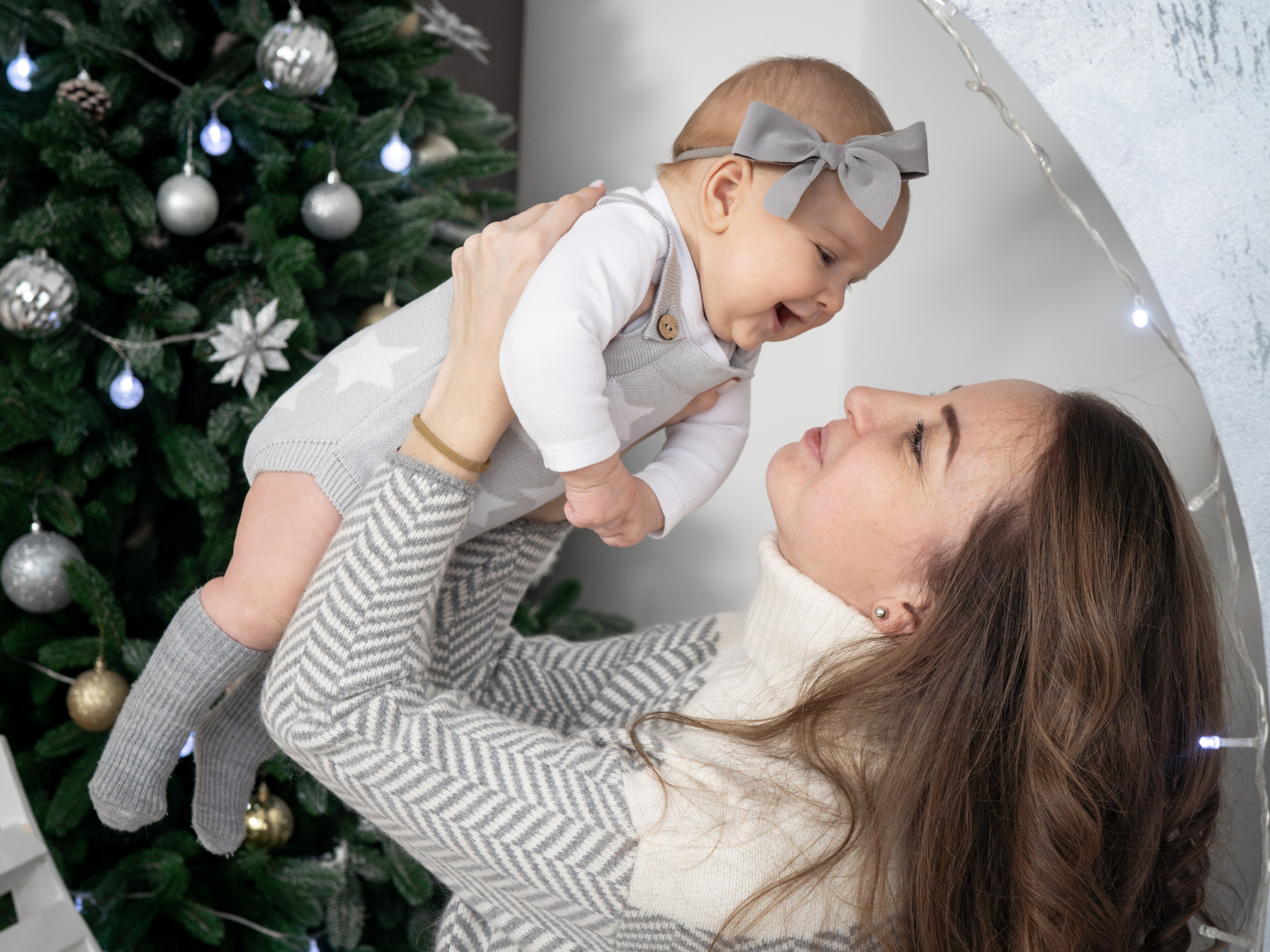 С самоедской лайкой. Фотограф Зинаида Евдокимова