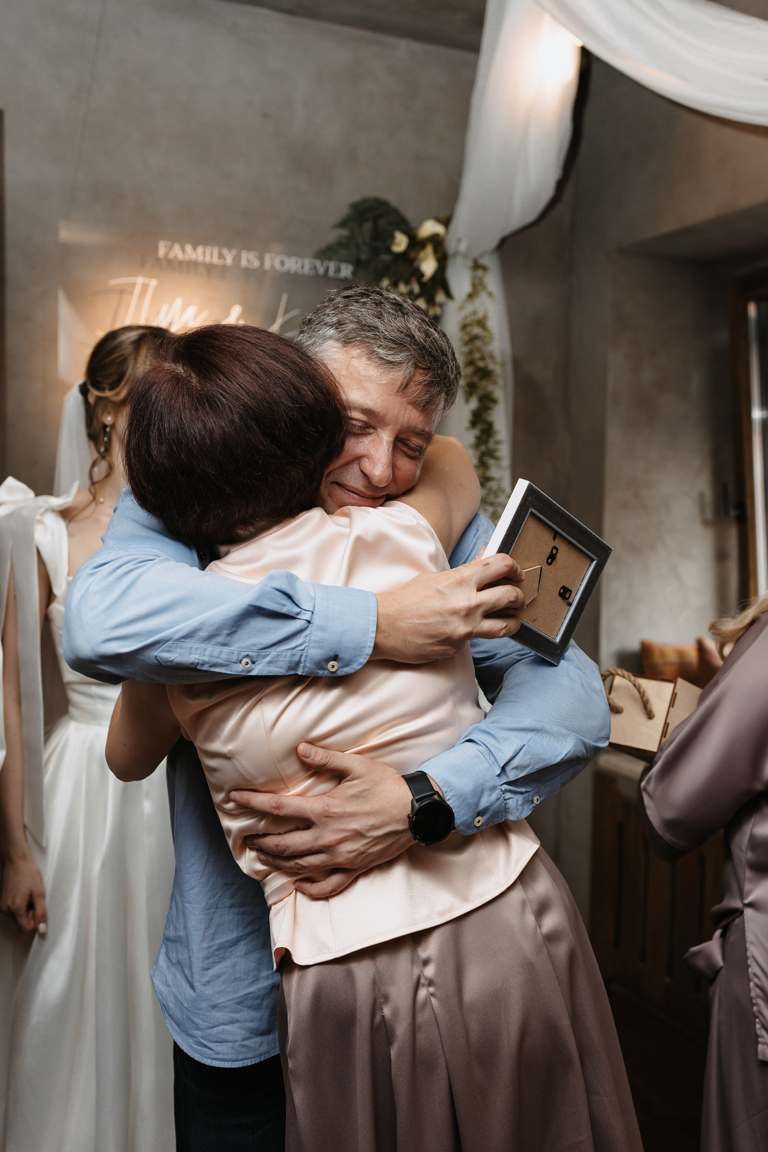 Илья и Ксюша (2024). Свадебный и семейный фотограф в Москве Яна Шувалова