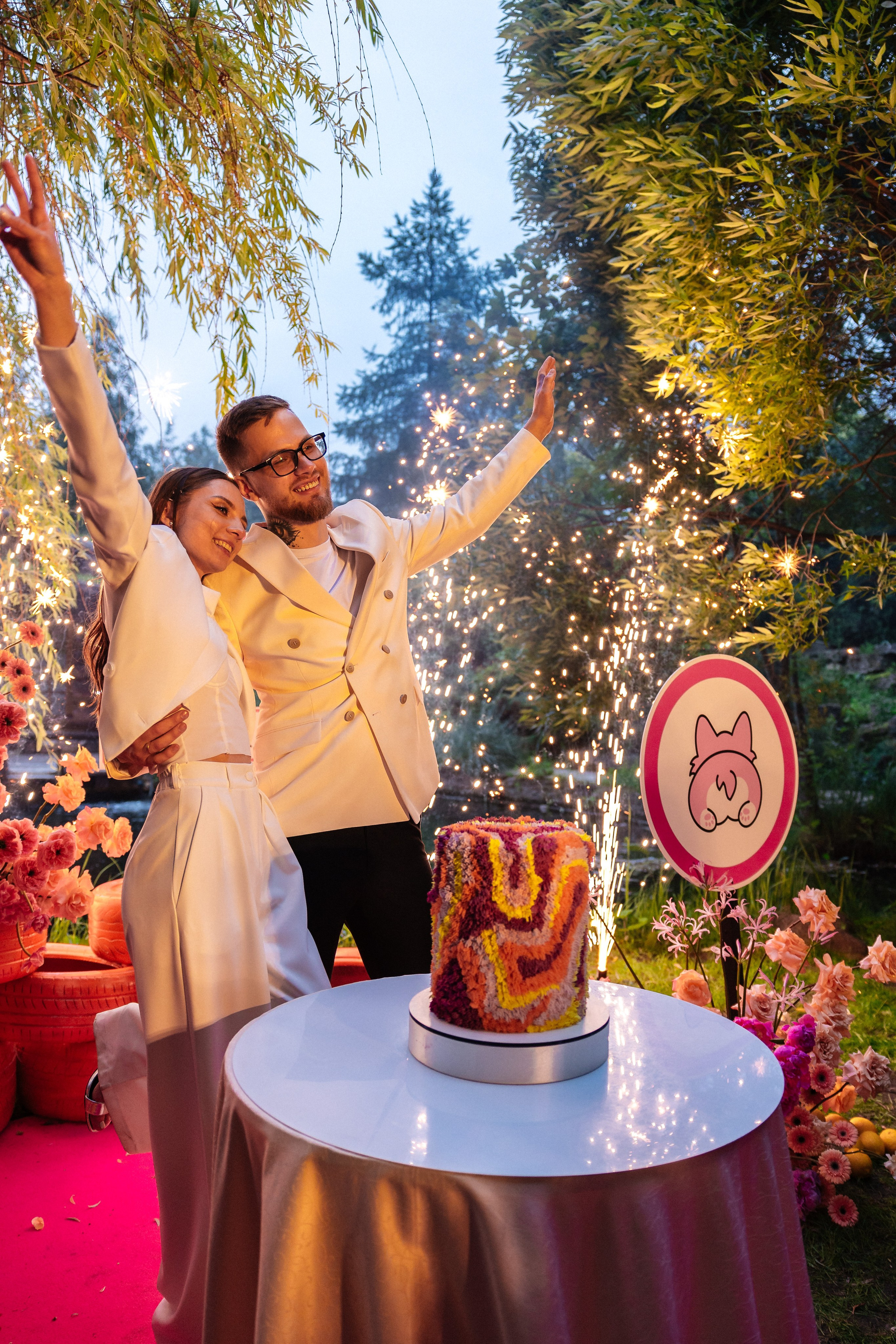 Свадебная съемка в Москве — Профессиональный свадебный фотограф для вашей свадьбы, фото и видео услуги. Фотограф Аделина Raw