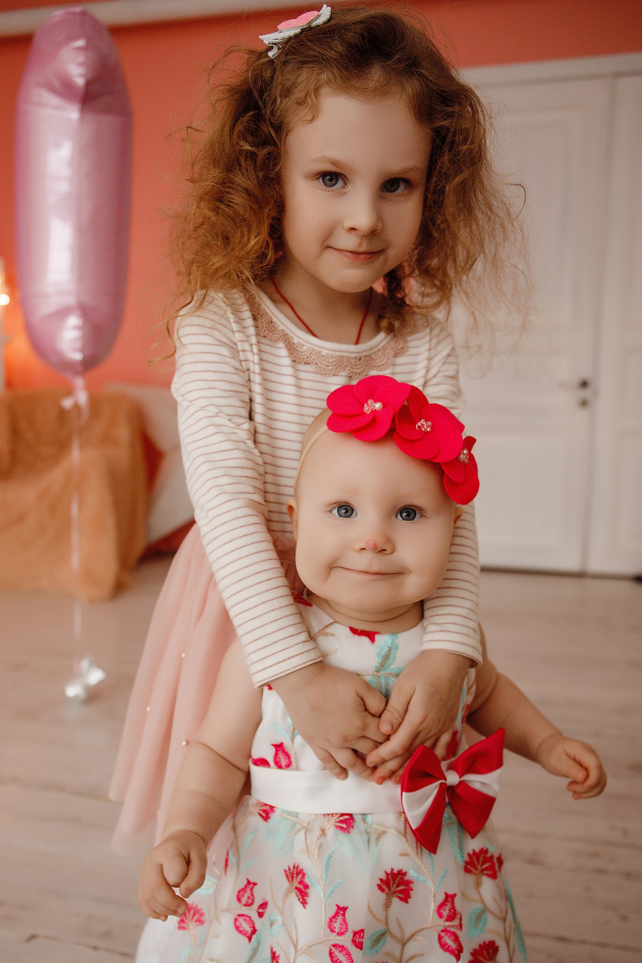 Аня и Полина. Фотограф беременности и материнства Аделя Юсупова