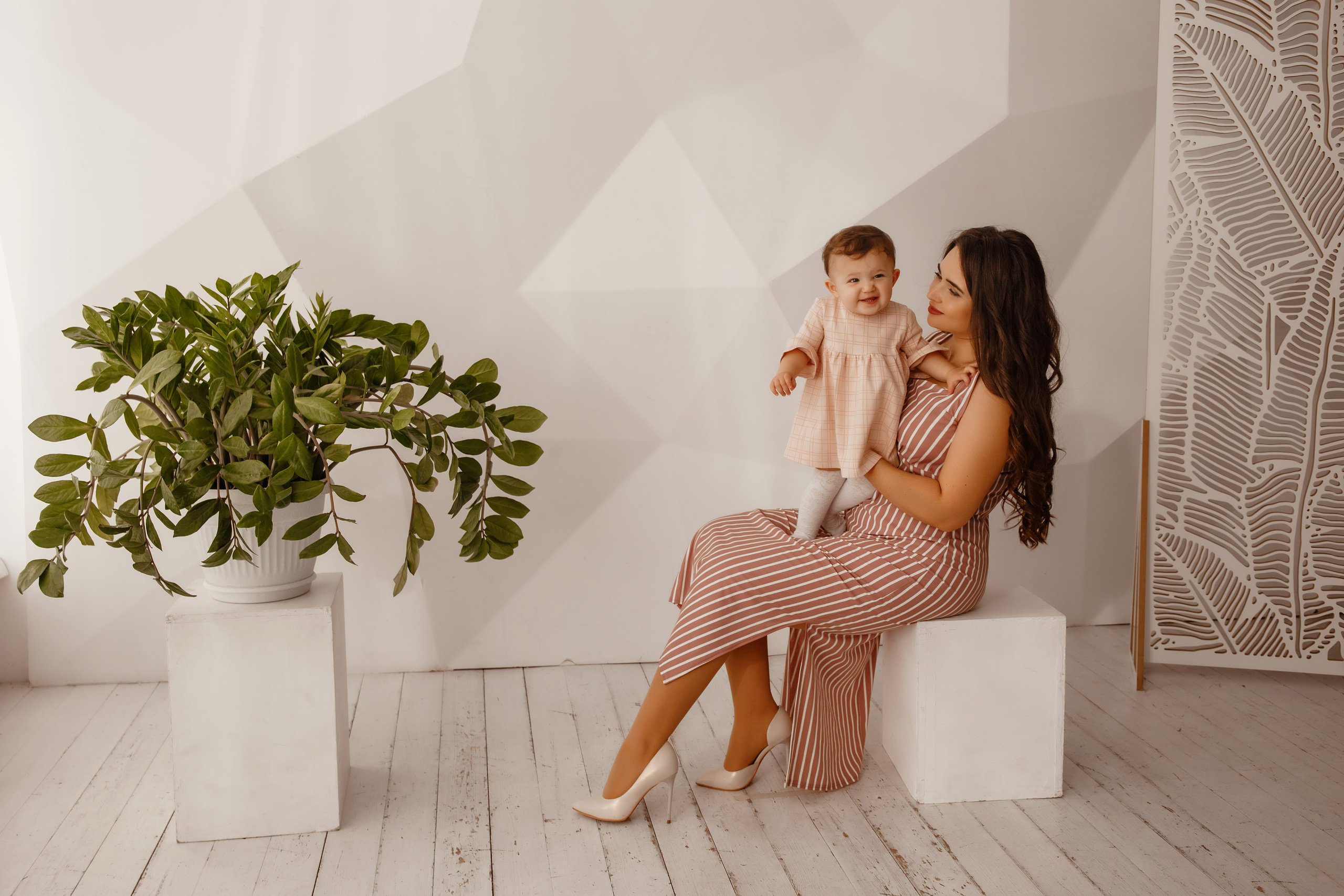 Первый Годик. Фотограф беременности и материнства Аделя Юсупова