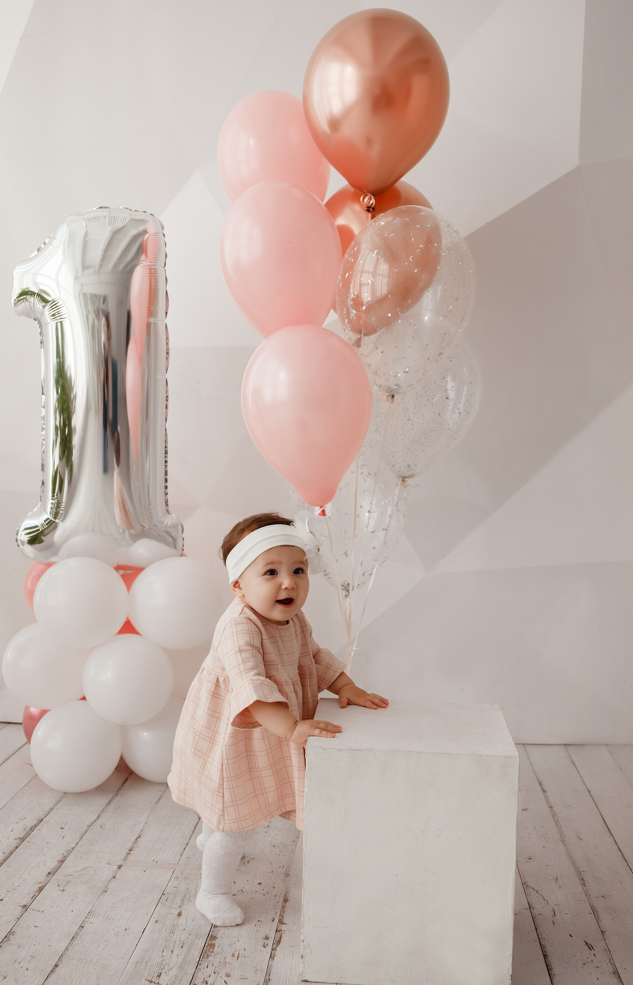 Первый Годик. Фотограф беременности и материнства Аделя Юсупова