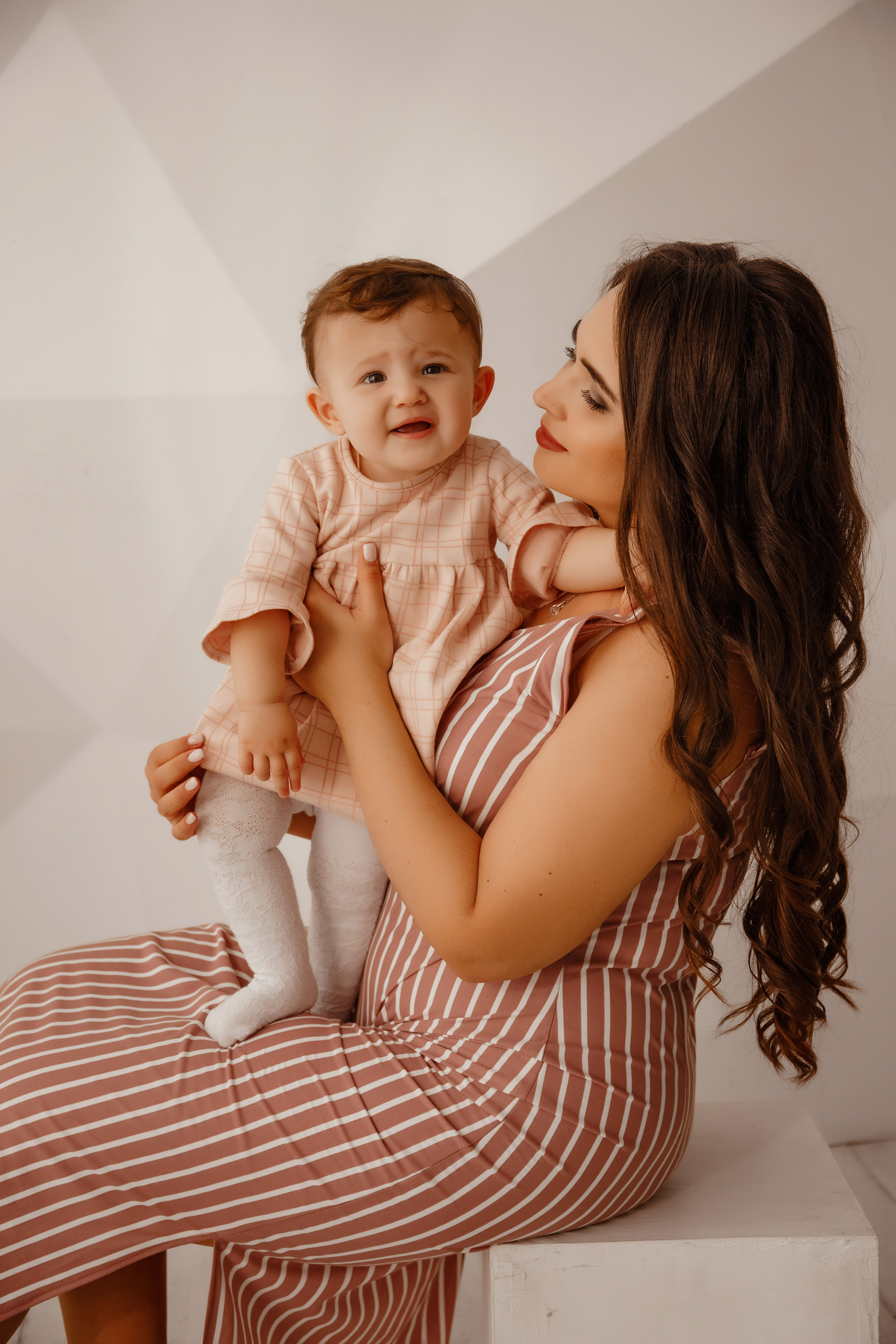 Первый Годик. Фотограф беременности и материнства Аделя Юсупова