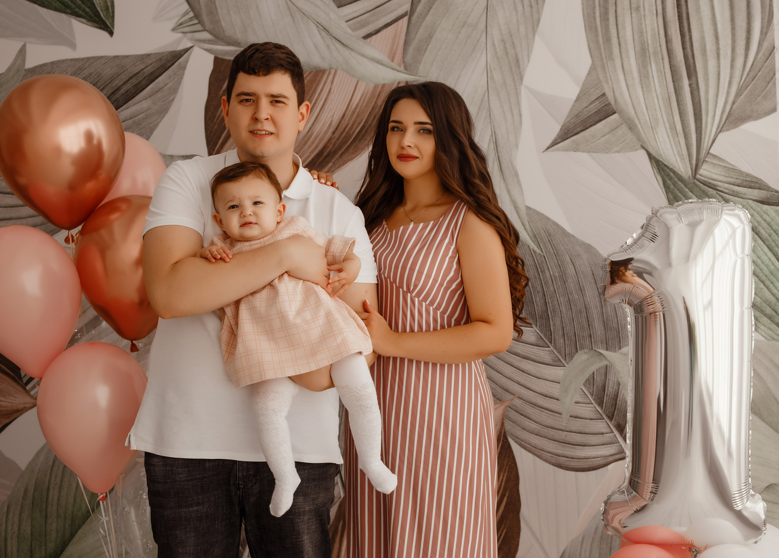 Первый Годик. Фотограф беременности и материнства Аделя Юсупова