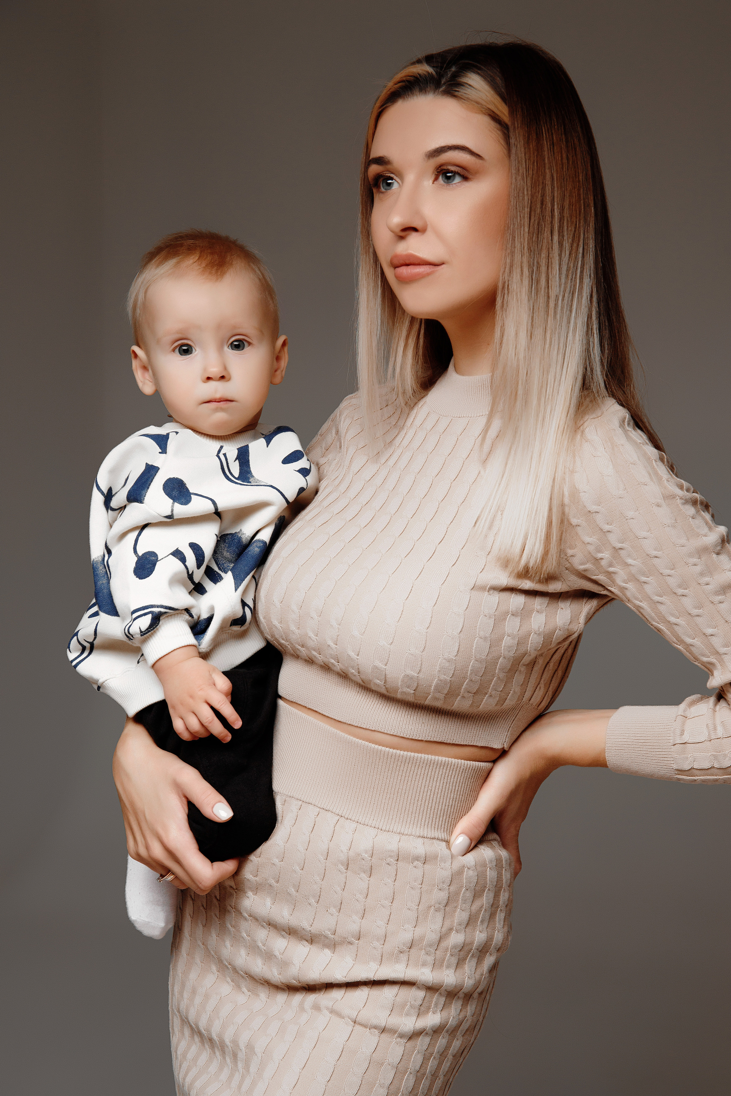 Платон. Фотограф беременности и материнства Аделя Юсупова