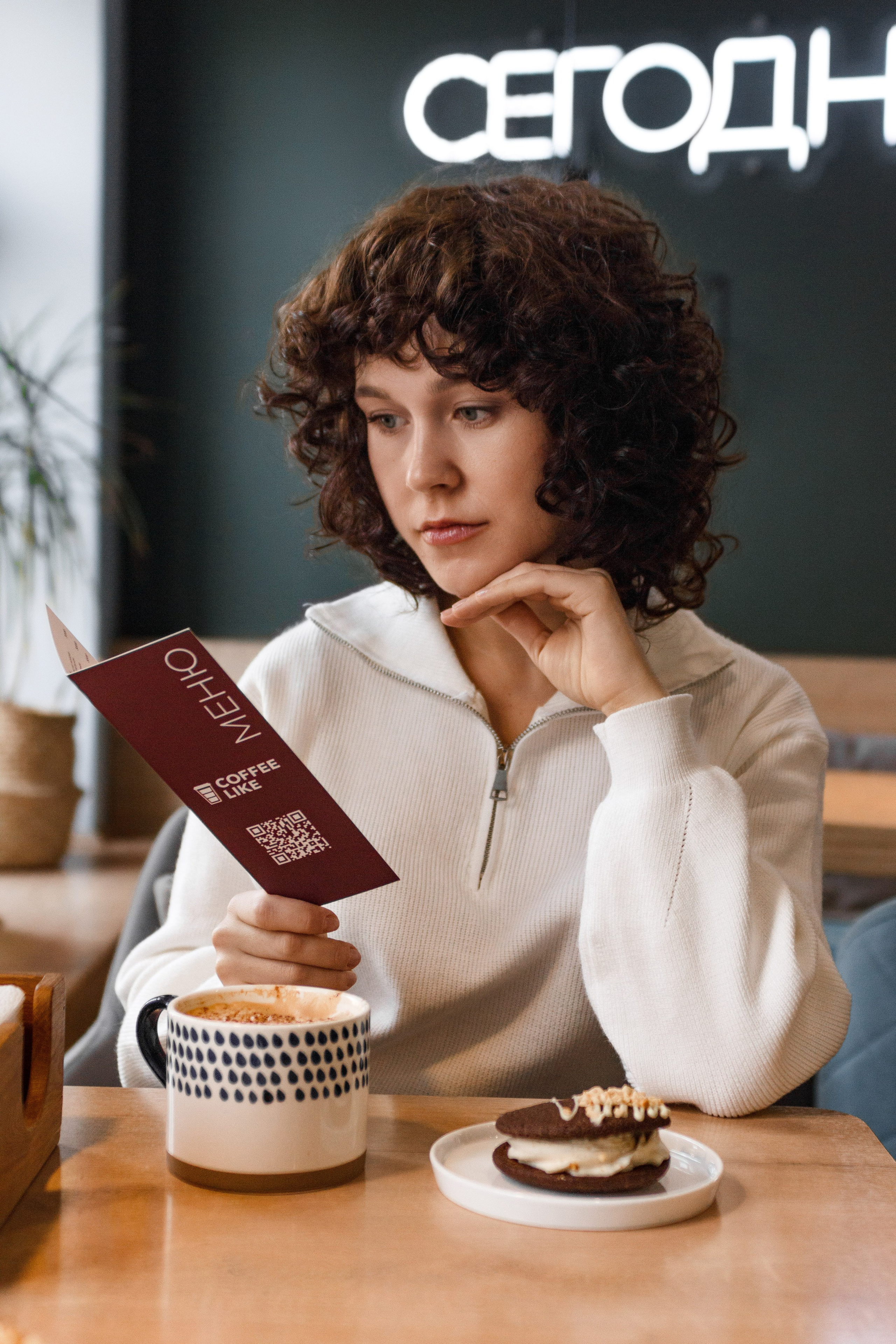 Anastasia M. Фотограф Артём Гусев